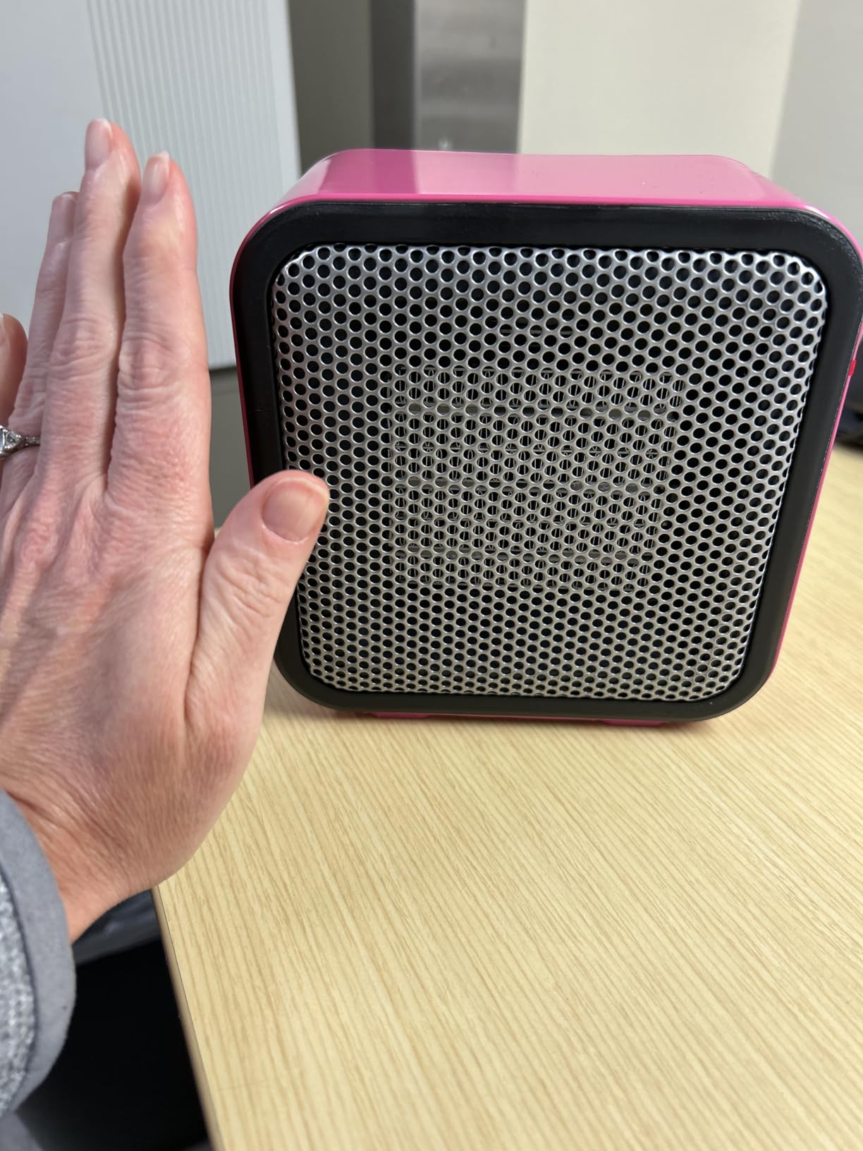 Amazon Basics Ceramic Portable Mini Space Heater for Office Desk, Indoor Use, Fast Heating, 500W, With Tip-Over Protection, Lightweight 1.4 lbs, Black, 5.87