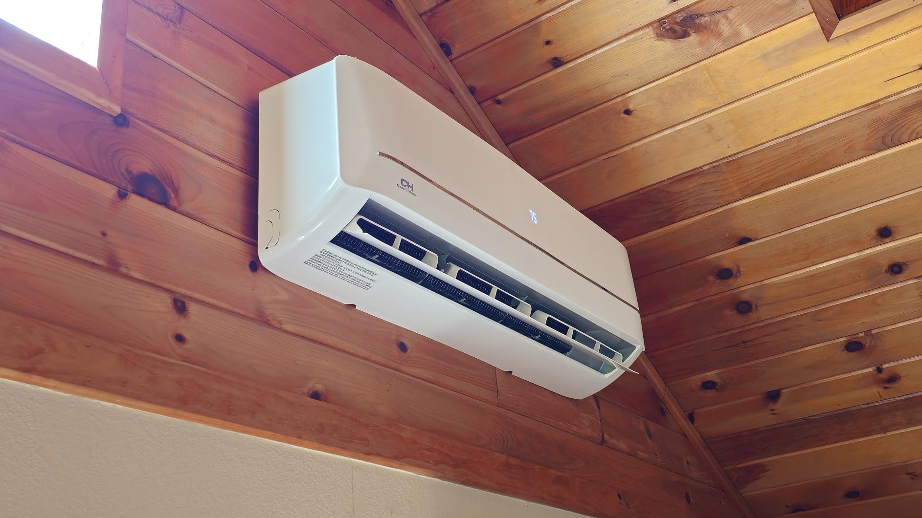 Cooper & Hunter MIA 12,000 BTU 115V Wall Mount Mini Split AC, 21.2 SEER2 customer photo 1