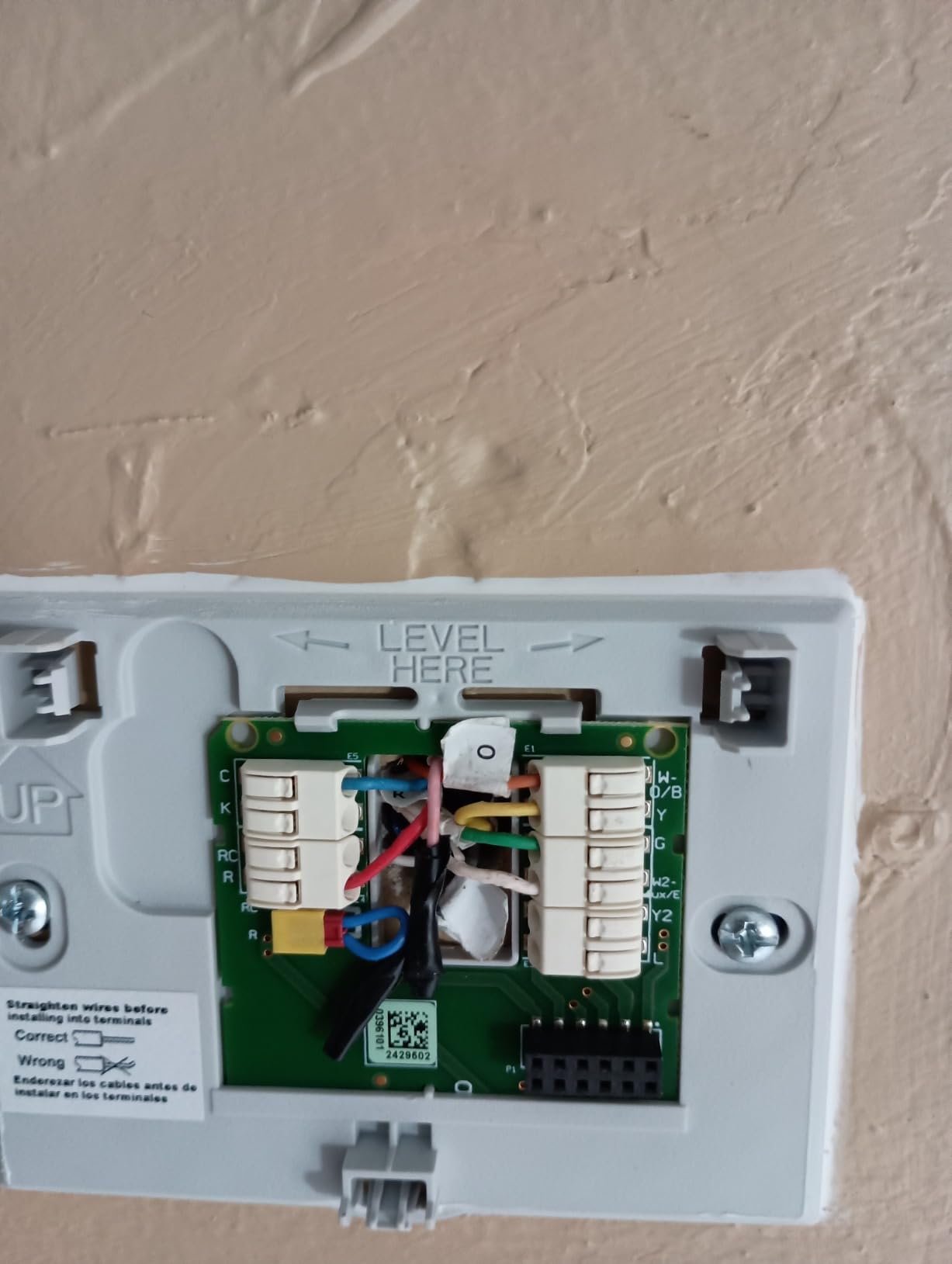 Honeywell Home RTH9600WF Smart Color Thermostat ENERGY STAR Wi-Fi Programmable Touchscreen Alexa Ready - C-Wire Required customer photo 2
