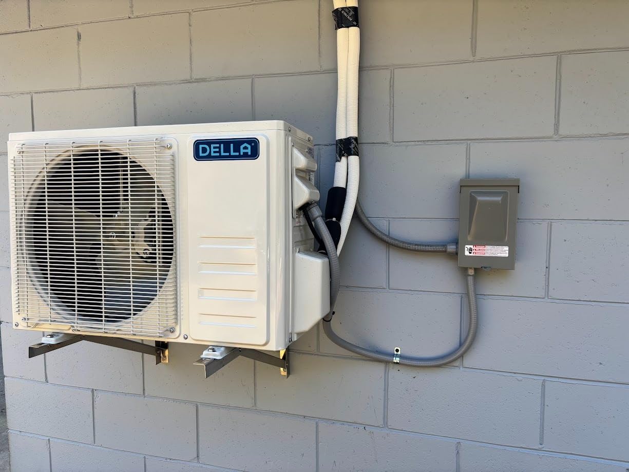 DELLA Econo Series 23000 BTU Mini Split Air Conditioner 17 SEER2, 230V Cools up to 1500 Sq. Ft, Works with Alexa and Wifi, Heater Ductless Inverter System with Heat Pump,16.4ft Installation Kit customer photo 2
