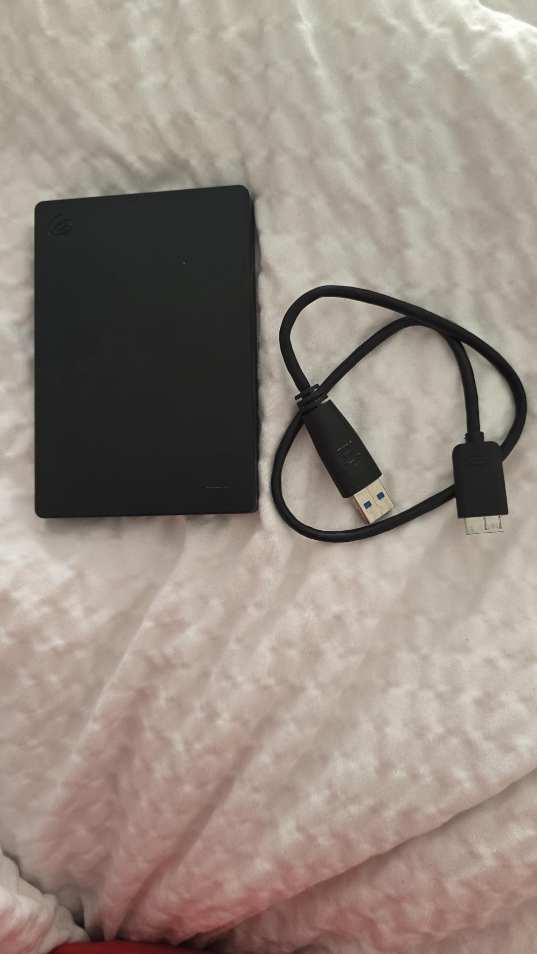 Seagate Portable 2TB External Hard Drive HDD - USB 3.0 for PC, Mac, PlayStation, & Xbox - 1-Year Rescue Service (STGX2000400) customer photo 2