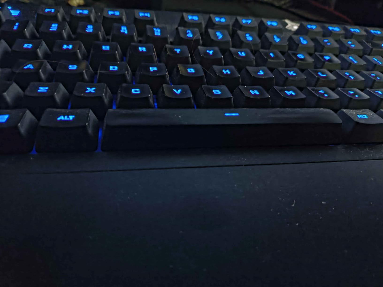 Logitech G213 Prodigy Gaming Keyboard - Wired RGB Backlit Keyboard with Mech-Dome Keys, Palm Rest, Adjustable Feet, Media Controls, USB customer photo 1