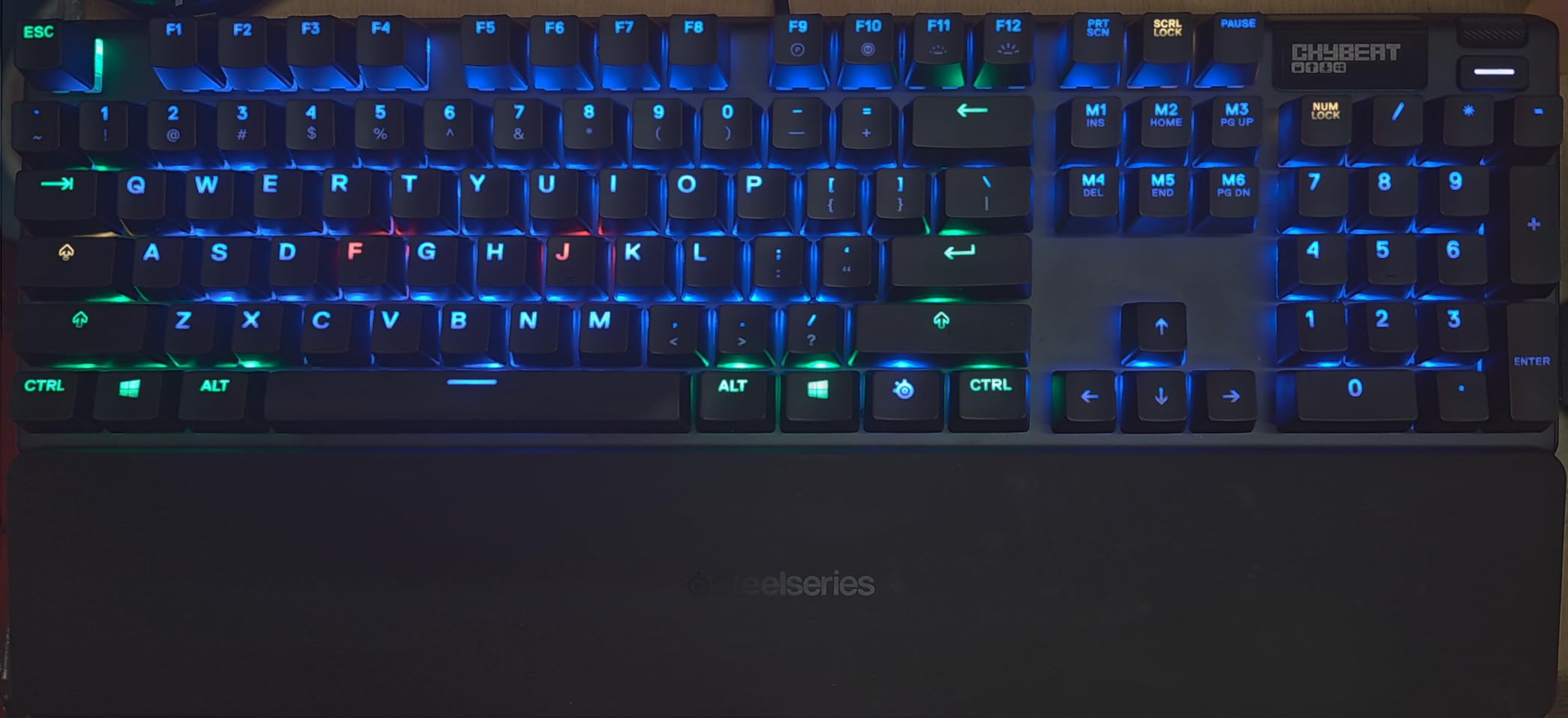 SteelSeries Apex 3 RGB Gaming Keyboard - 10-Zone RGB Illumination - IP32 Water Resistant - Premium Magnetic Wrist Rest (Whisper Quiet Gaming Switch) customer photo 1