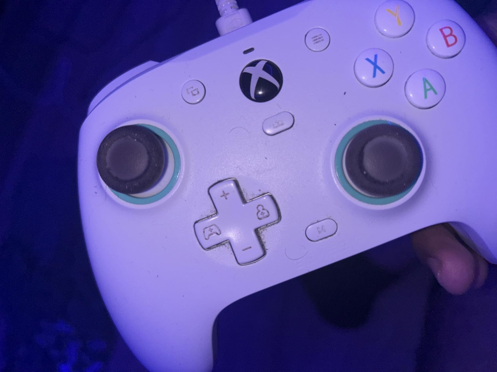 GameSir G7 SE Wired Controller for Xbox Series X|S, Xbox One & Windows 10/11, Plug and Play Gaming Gamepad with Hall Effect Joysticks/Hall Trigger, 3.5mm Audio Jack (White) customer photo 1