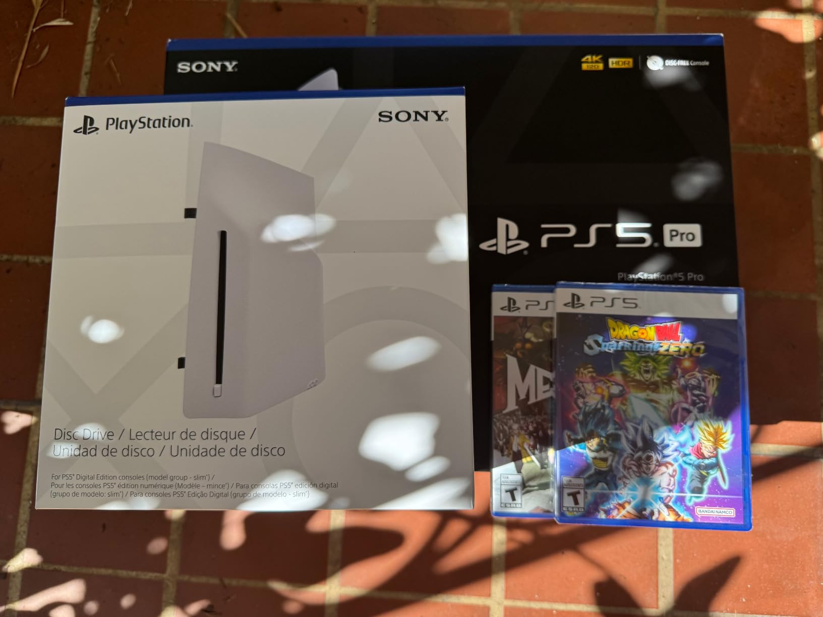 PlayStation®5 Digital Edition (slim) customer photo 1