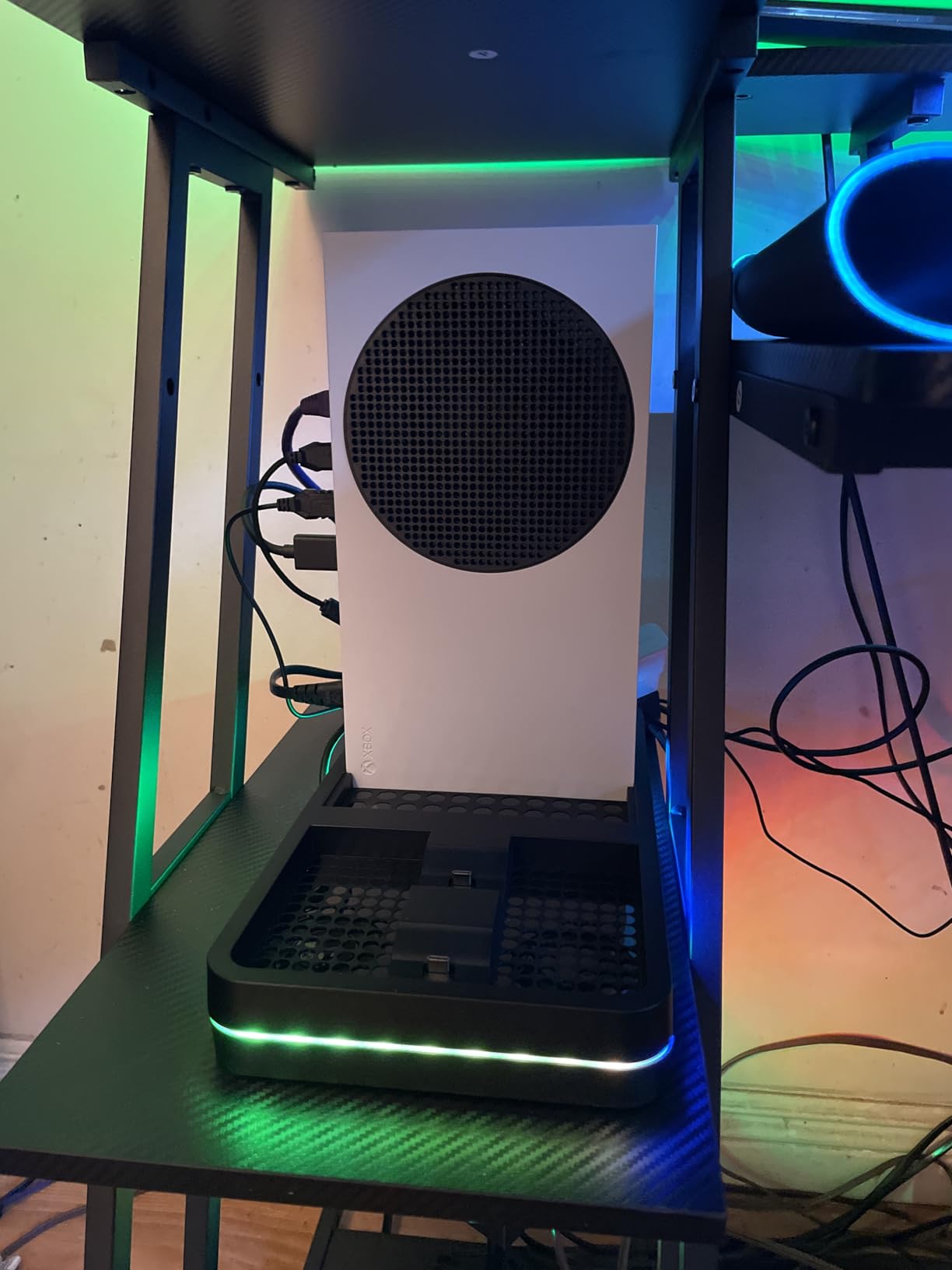 Xbox Series S | Digital Gaming Console | 512GB SSD customer photo 1