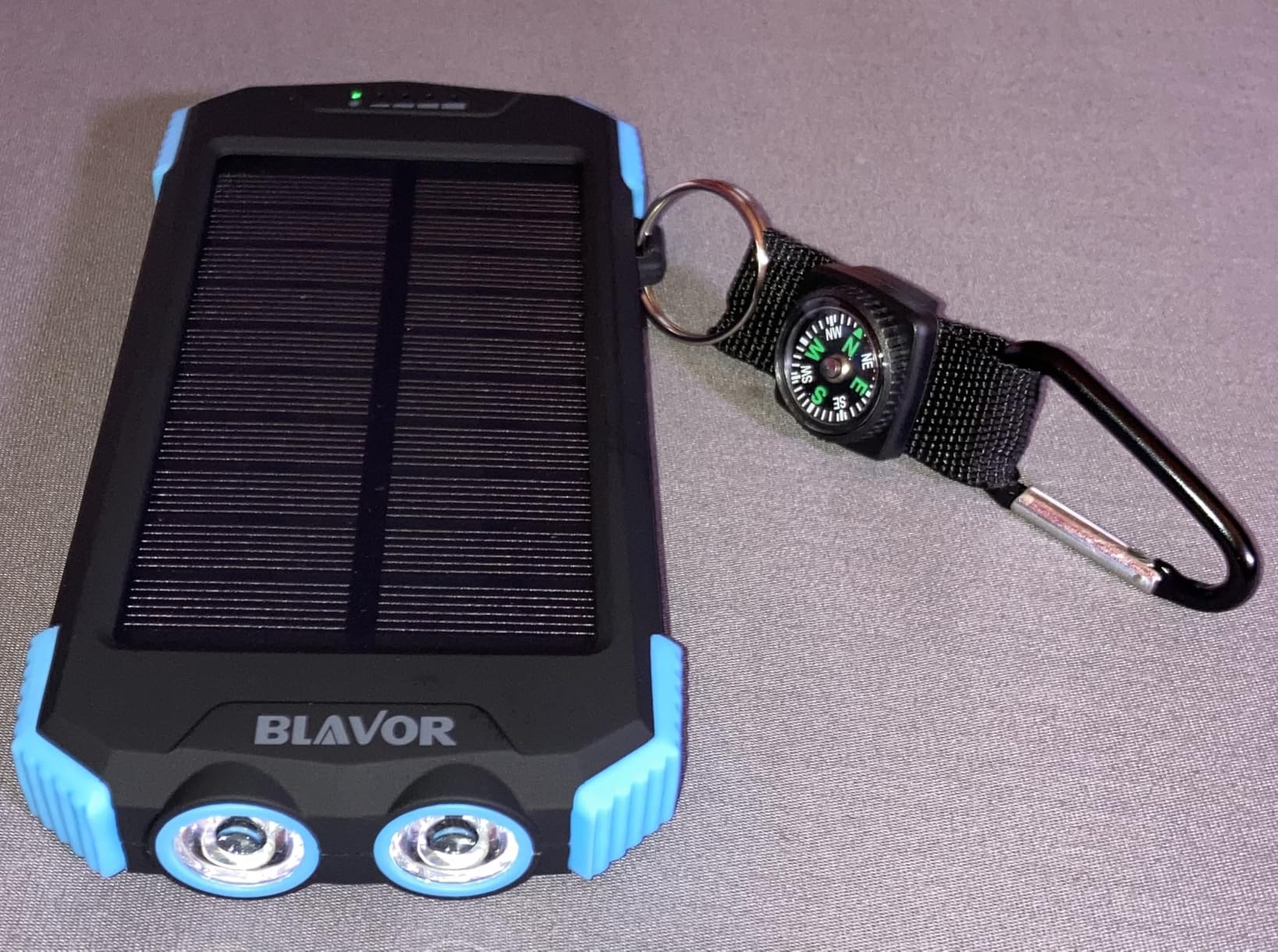 BLAVOR Solar Power Bank 10,000mAh Portable Wireless Charger for Cell Phones customer photo 1
