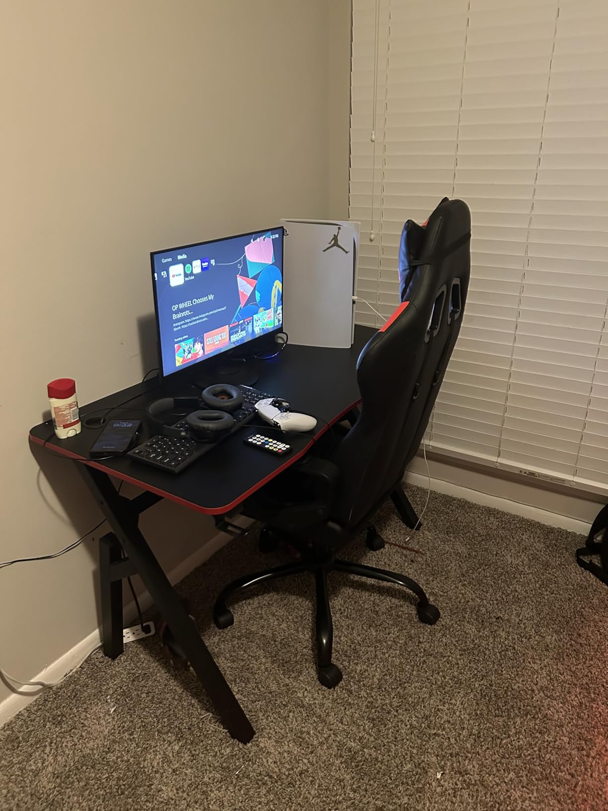 BestOffice Ergonomic Gaming Chair for Adults, Video Game Chair, White customer photo 2