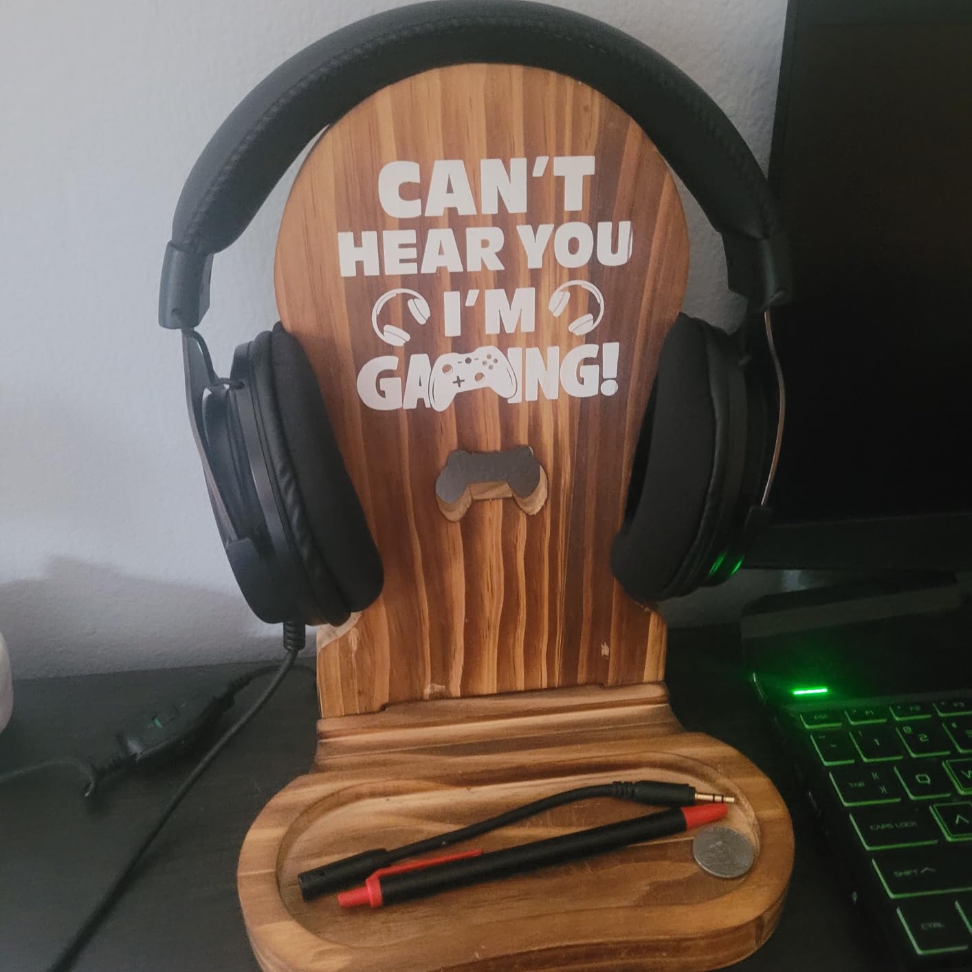 Slothoem - Gamer Gifts for Teenage Boy, Wooden Gaming Headset Stand customer photo 2