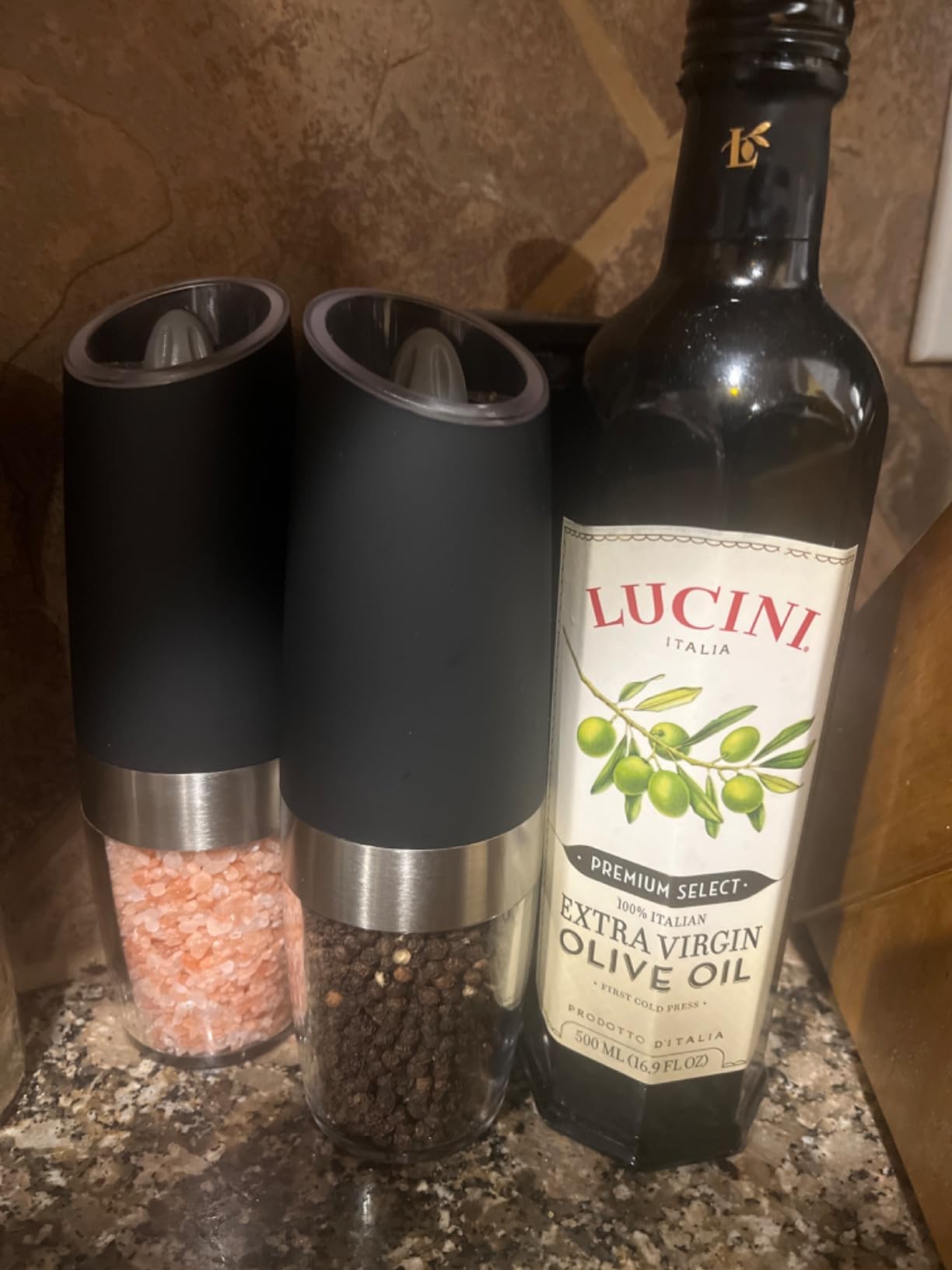 Gravity Electric Salt and Pepper Grinder Set White Elephant Gifts for Women Who Have Everything Gifts for Men Christmas Holiday Ideas Gift for Couples, Mom, Dad, Her, Him, Husband, Wife, Grandma customer photo 2