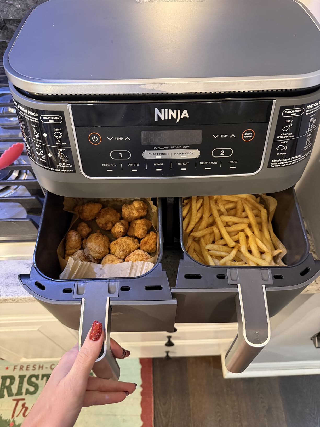 Ninja Foodi Air Fryer, 8 Qt DualZone, 6-in-1, Grey, DZ201 customer photo 1
