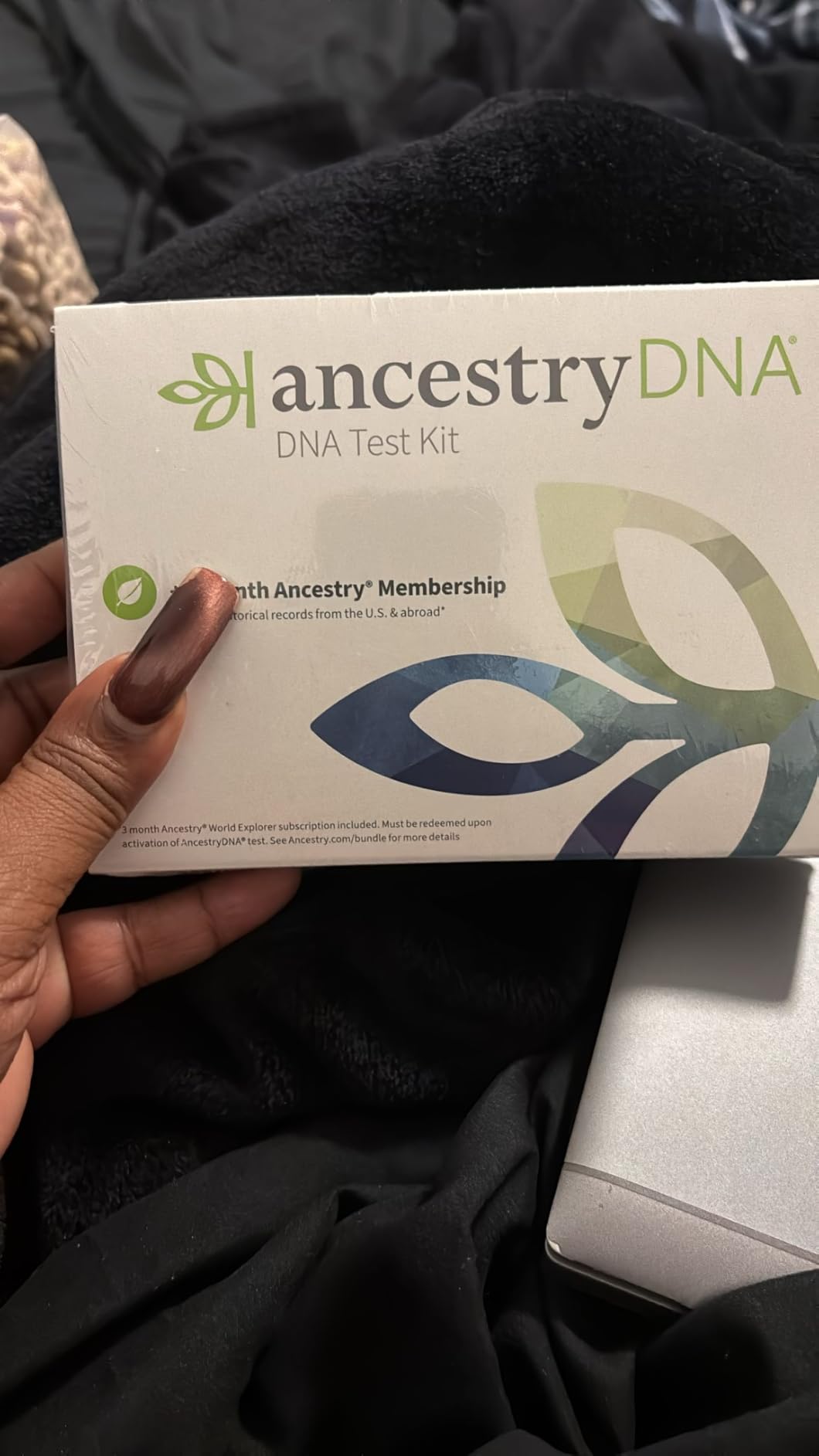 AncestryDNA Genetic Test Kit + 3-Month Ancestry World Explorer Membership: Personalized Genetic Results, DNA Ethnicity Test, Family History customer photo 1