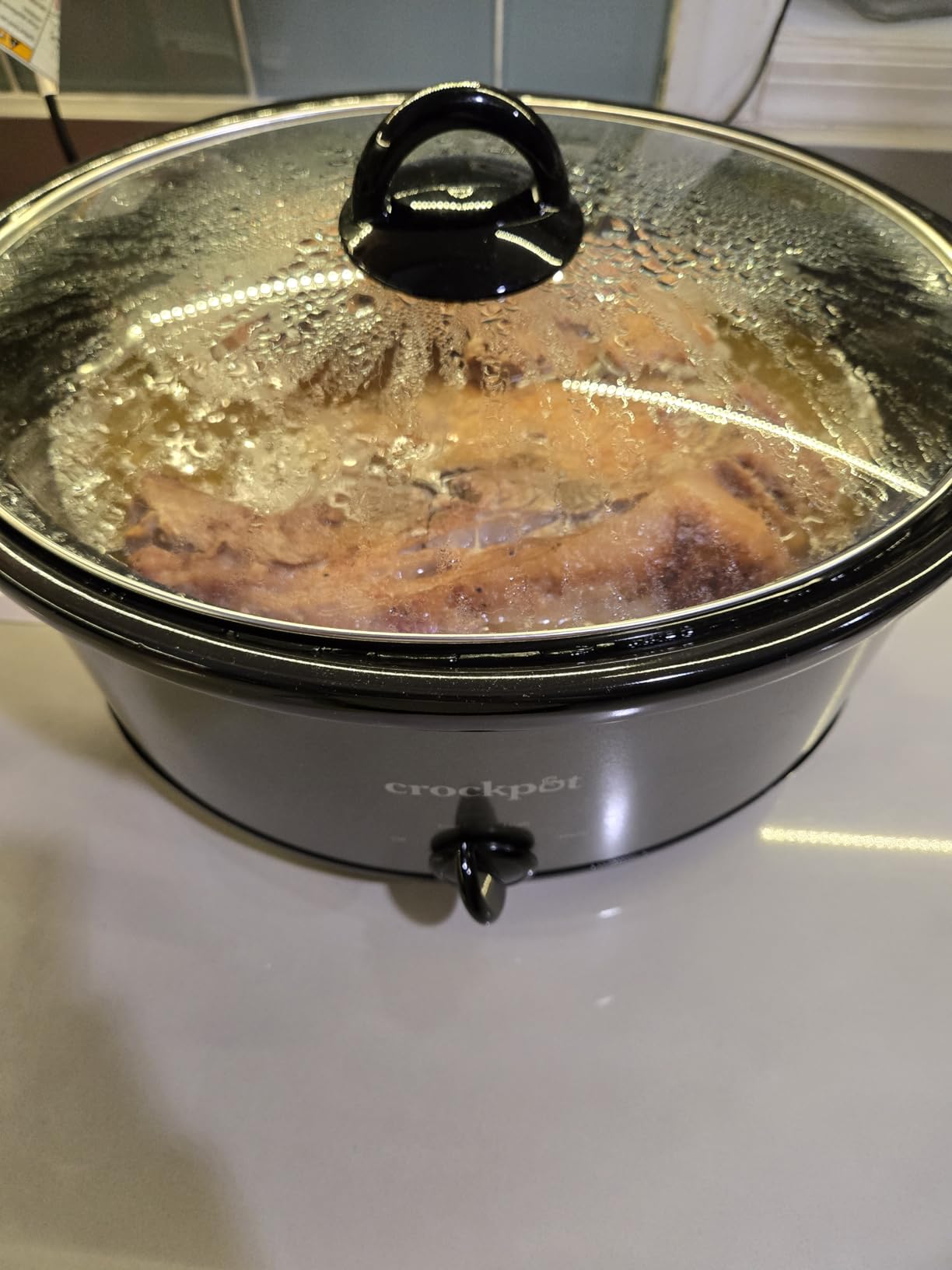 Crock-Pot 8-Quart Manual Slow Cooker, XL Family Size Serves 10+ People, Removable Stoneware with Warming Setting, Dishwasher Safe for Easy Cleanup, Black customer photo 2