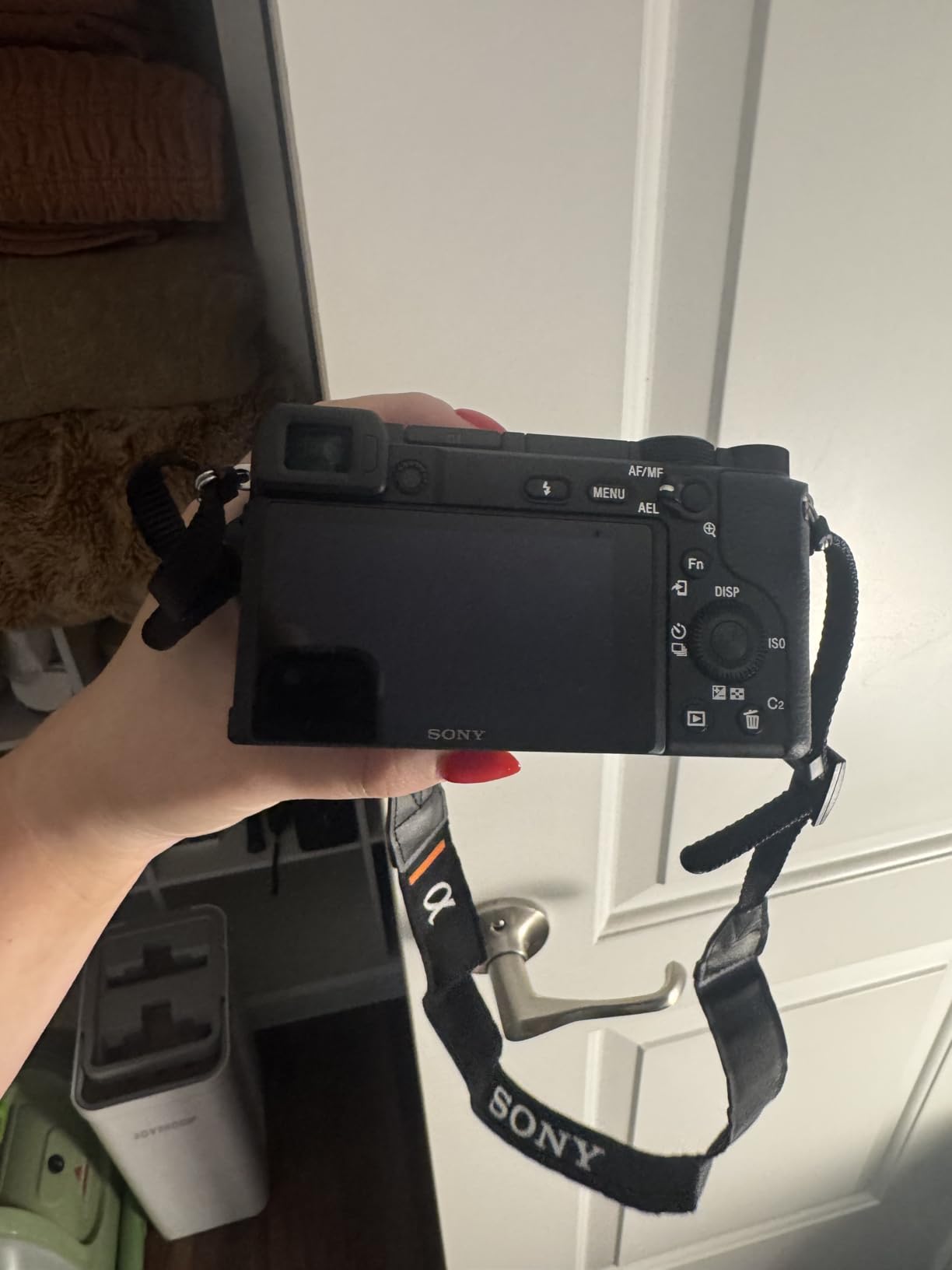 Sony Alpha a6400 Mirrorless Camera with 16-50mm Lens - APS-C, 4K Video, Real-Time Eye AF (ILCE-6400L/B) customer photo 1