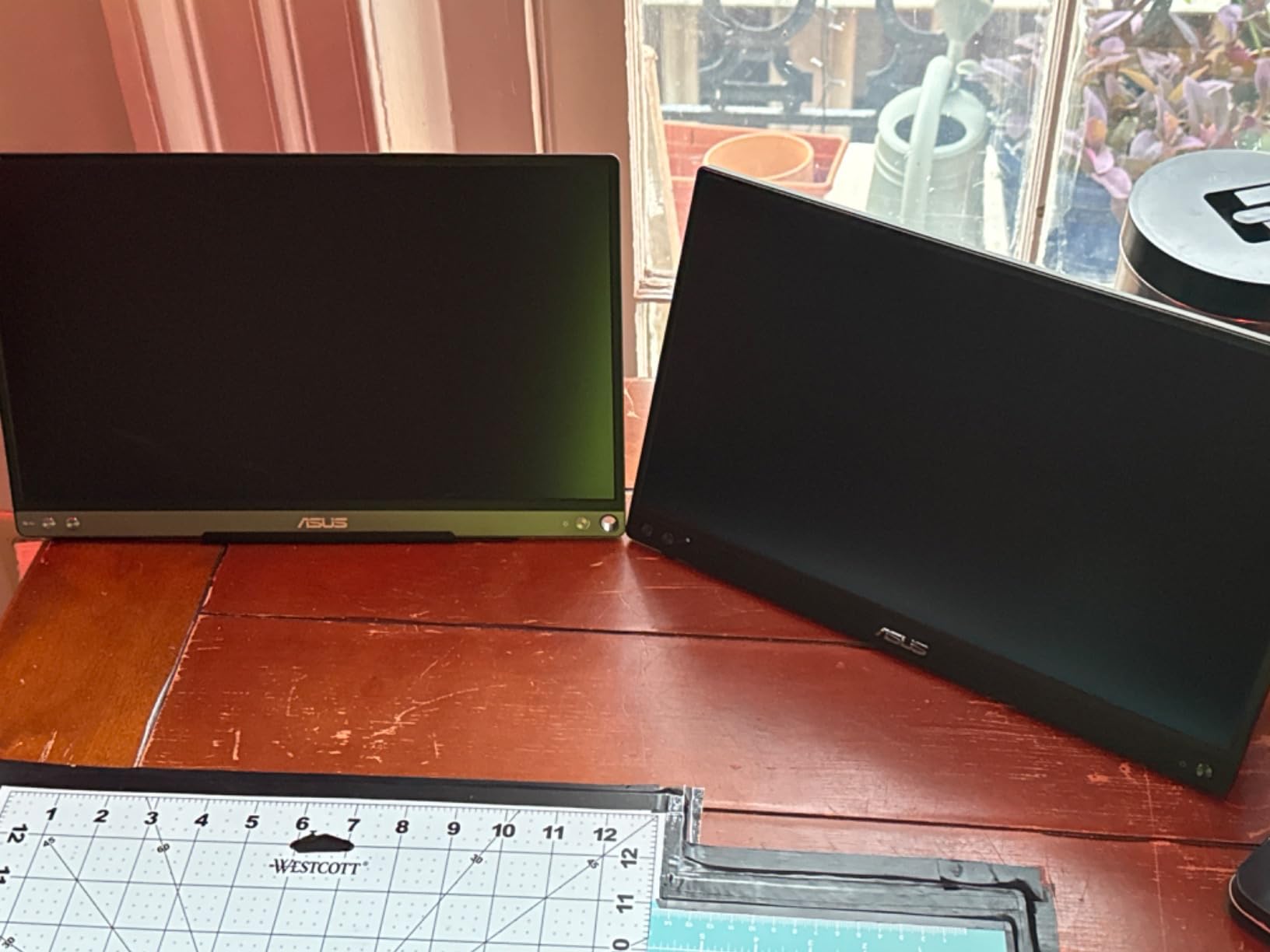 ASUS ZenScreen 15.6 Inch Portable Monitor 1080P Full HD IPS USB Type-C Eye Care Kickstand MB16ACV customer photo 2
