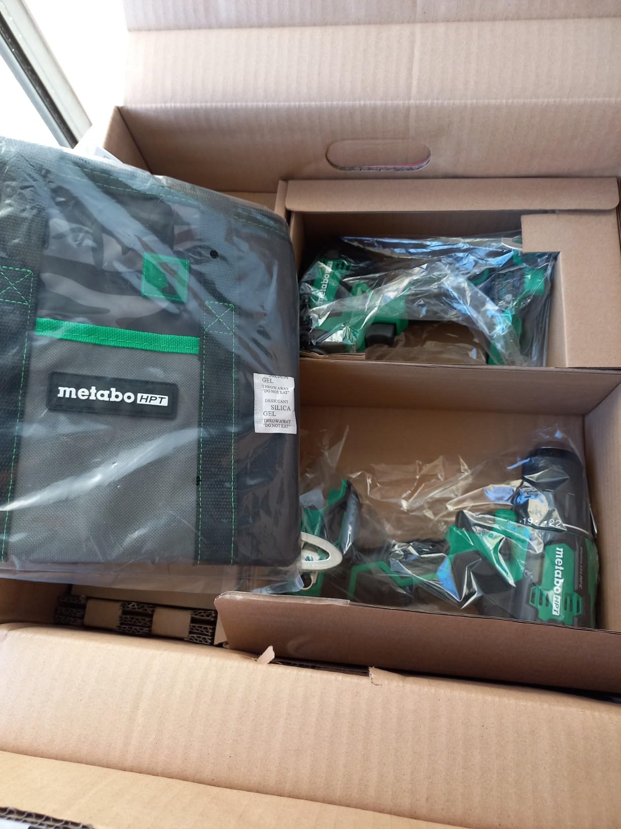 Metabo HPT 18V MultiVolt Cordless Brushless Driver Drill & Impact Driver Combo Kit, Power Tool Kit, 2 Lithium-Ion Batteries and Charger, Compact Lightweight Design (KC18DEXQB) customer photo 1