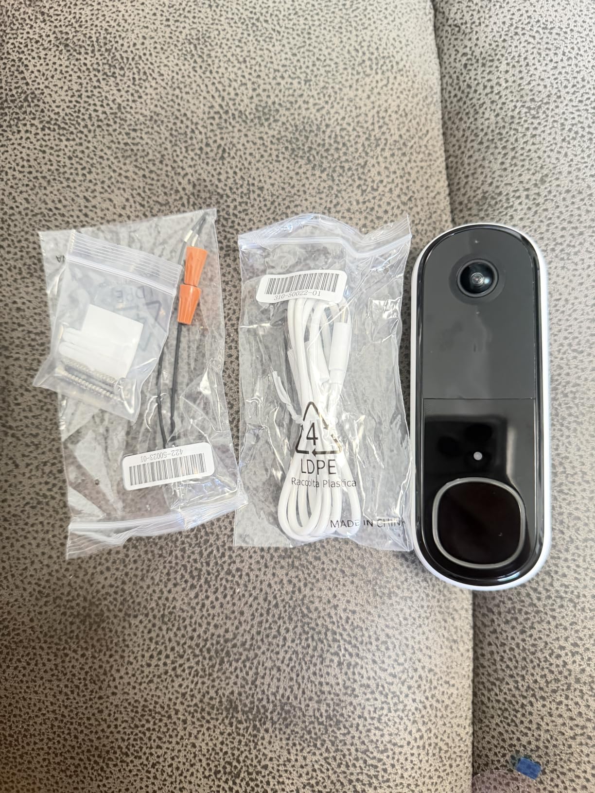 Arlo Video Doorbell 2K (2nd Gen, Latest Release), Wireless or Wired, Package Detection, Person & Vehicle Recognition, 1-Month Secure Plan, 2-Way Audio, Night Vision, Head to Toe Video View customer photo 2