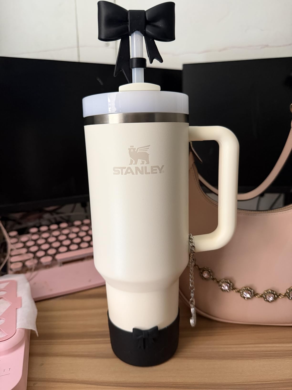 Stanley Quencher H2.0 Tumbler with Handle and Straw 40 oz | Flowstate 3-Position Lid | Cup Holder Compatible | Insulated Stainless Steel customer photo 1