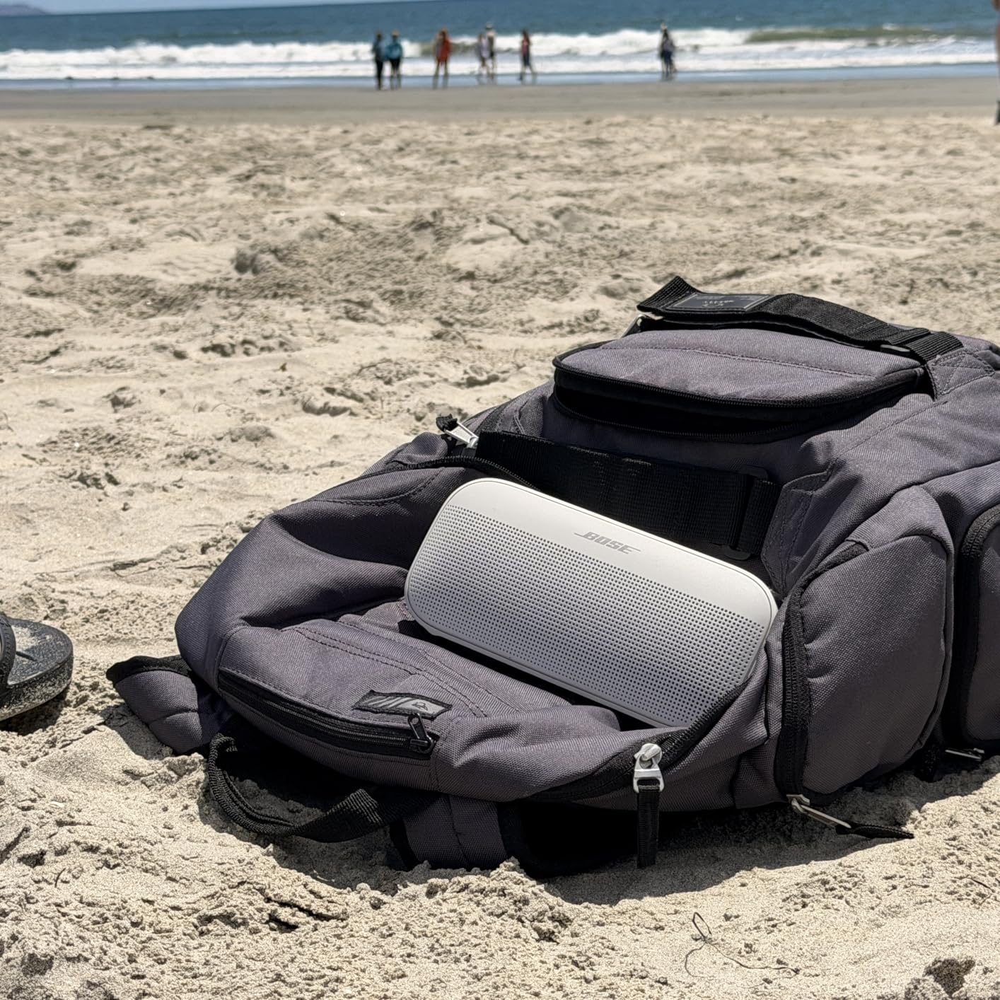 SoundLink Flex Bluetooth Speaker (2nd Gen) - Portable Outdoor Speaker with Hi-Fi Audio, Waterproof and Dustproof, USB-C, Up to 12 Hours Battery Life, Black customer photo 1