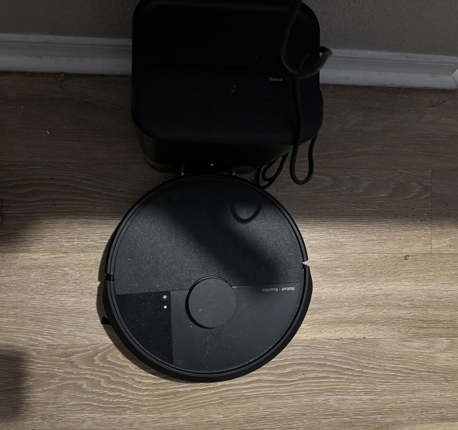 Roomba 105 Vac Robot Vacuum with AutoEmpty Dock - Self-Empties for 75 Days, Easy to use, Intense Power-Lifting Suction, LiDAR Navigation, Multi-Surface Cleaning, Cleans in Neat Rows customer photo 2