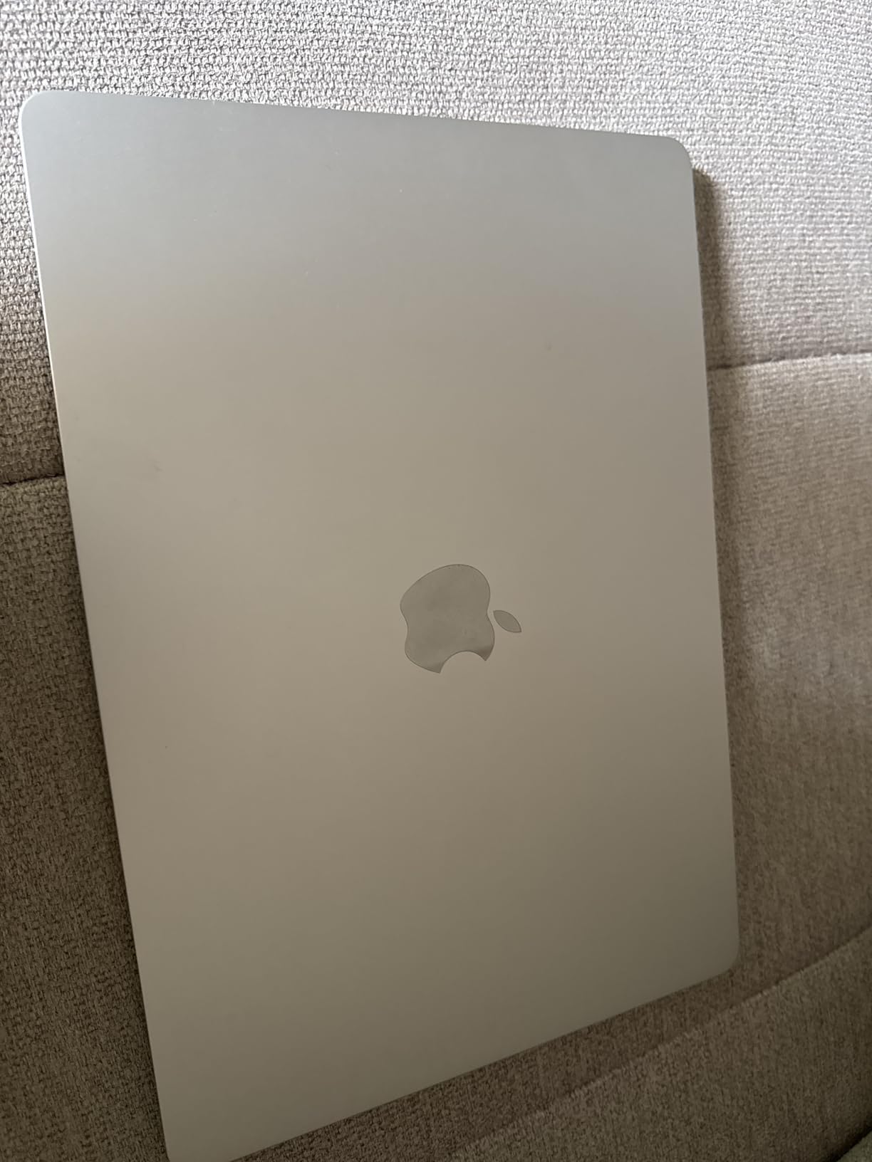 Apple 2025 MacBook Air 15-inch Laptop with M4 chip: Built for Apple Intelligence, 15.3-inch Liquid Retina Display, 16GB Unified Memory, 256GB SSD Storage, 12MP Center Stage Camera, Touch ID; Sky Blue customer photo 1