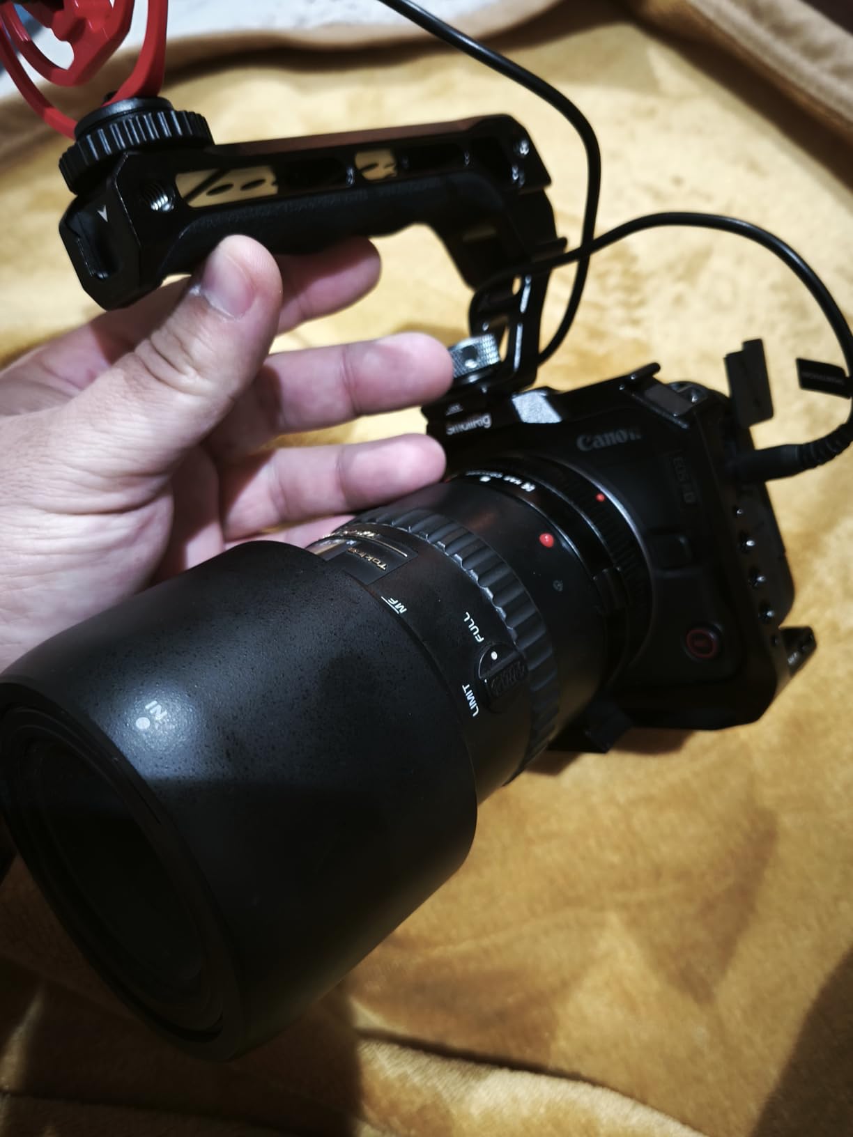 Canon EOS R50 V Mirrorless Camera (Body Only) - APS-C Digital Camera, Flip Screen 4K Video, Interchangeable Lens Camera for Vlogging, Content Creation, Streaming, Filming, Podcasts, TikTok customer photo 2