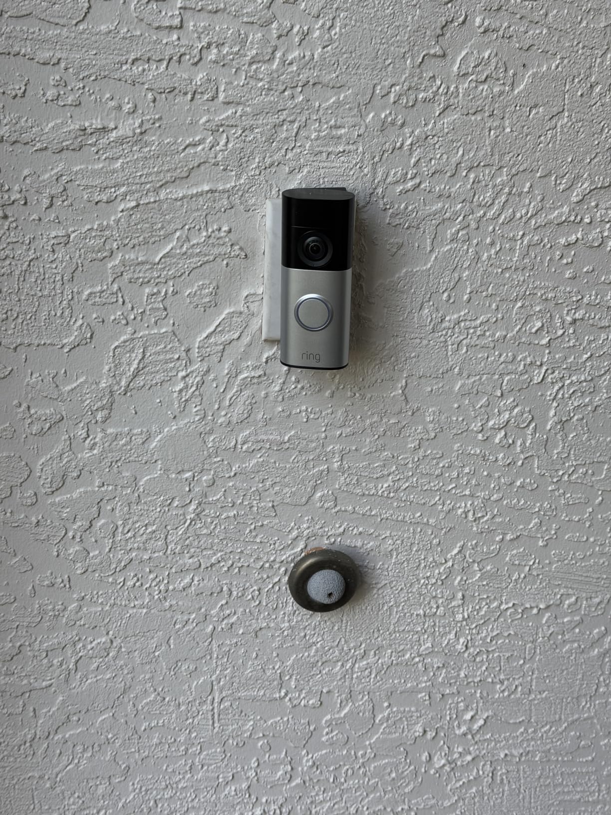 Ring Wired Doorbell (newest model), Wide-Angle Retinal 2K, up to 6x Enhanced Zoom, pair with Alexa or Ring Chime for in-home alerts, Speckled Gray customer photo 2