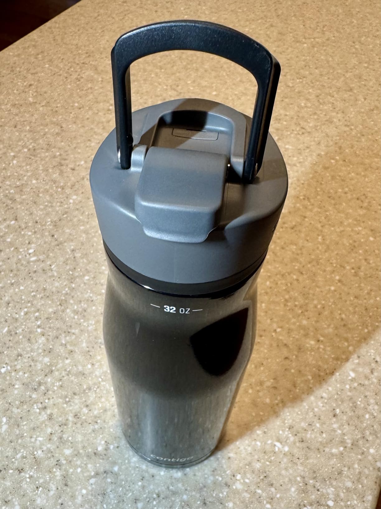Contigo Cortland Chill 2.0 Vacuum-Insulated Stainless Steel Water Bottle, Spill-Proof Sip Technology, Interchangeable Lid, 24oz, Steel/Licorice, Perfect for Fitness Travel Everyday Use customer photo 2
