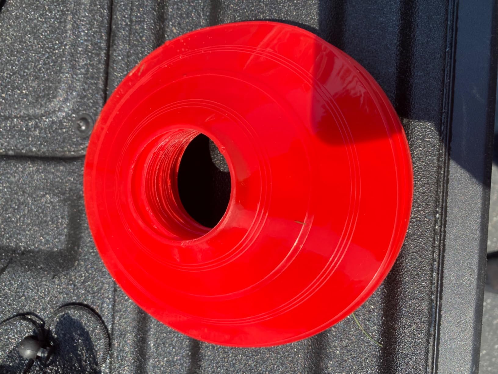 60/30 Pack Soccer Training Cones - Agility Cones with Carry Bag, Sturdy Disc Cones for Sports Training, Soccer, Football, Basketball, Indoor Outdoor Sports, Festive Events, Field Cone Markers customer photo 2