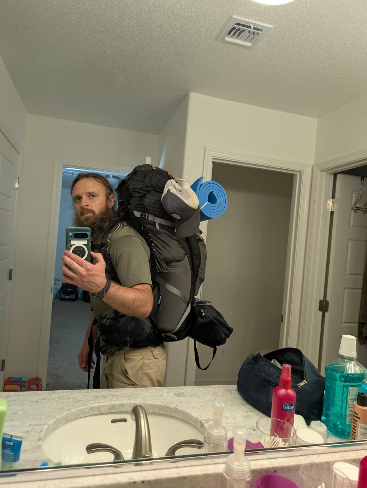 Osprey Atmos AG 65L Men's Backpacking Backpack, Venturi Blue, L/XL customer photo 1