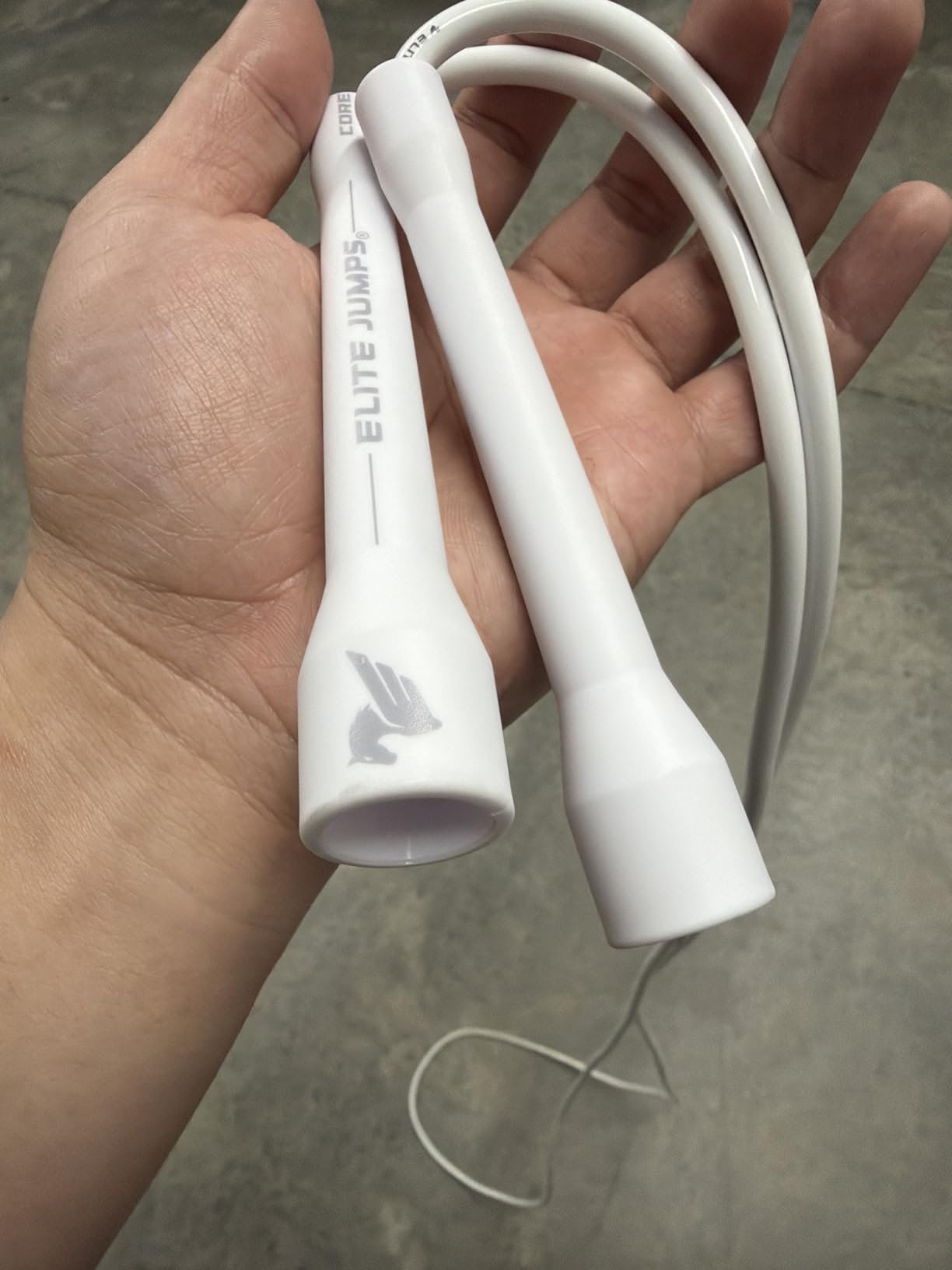 Elite Jumps 6mm PVC Jump Rope, Adjustable Skipping Rope - Non-Kinking PVC Cord, Unbreakable Handles, Smooth Rotation - For Cardio and Boxing customer photo 2