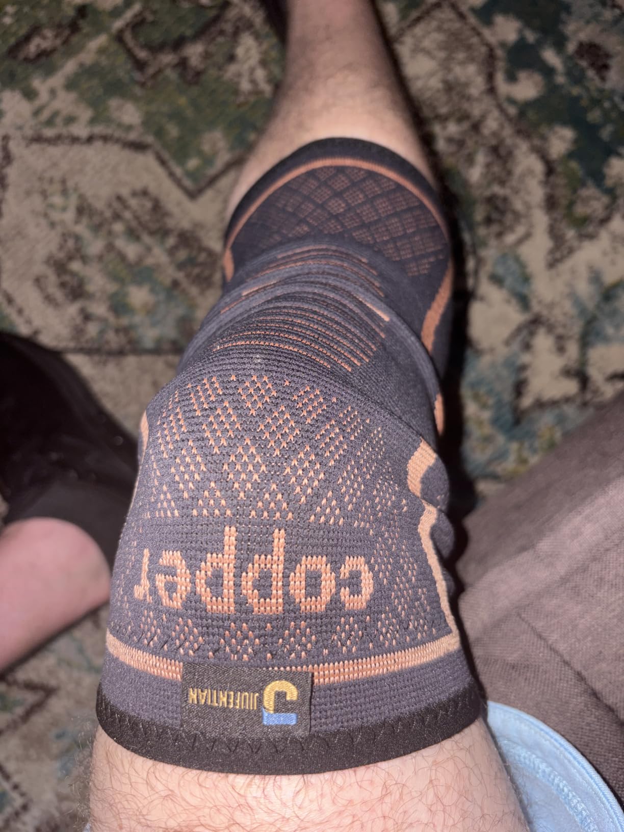 Copper Knee Braces for Men and Women (2 pack) - Knee Supports Copper Compression Knee Sleeve for Knee Pain, Arthritis, Sports and Recovery Support customer photo 1
