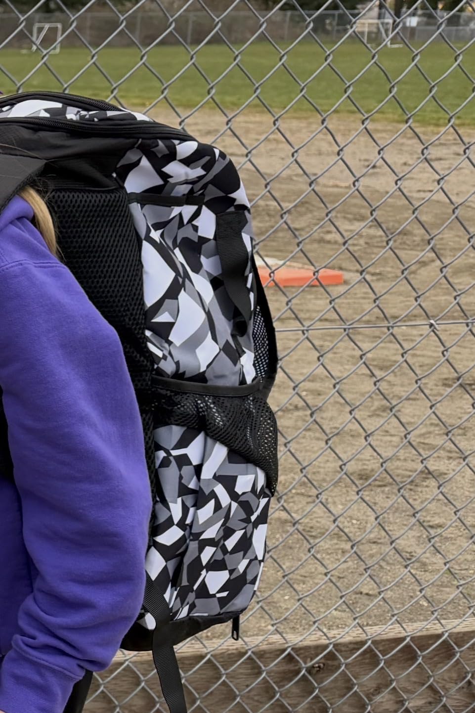 Softball Bag, Softball Bat Bag For Youth Adults, Baseball Bag with Fence Hook for TBall Bat & Equipment, Lightweight Baseball Bat Backpack with Shoe Compartment, Large Main Compartment for Helmet customer photo 2