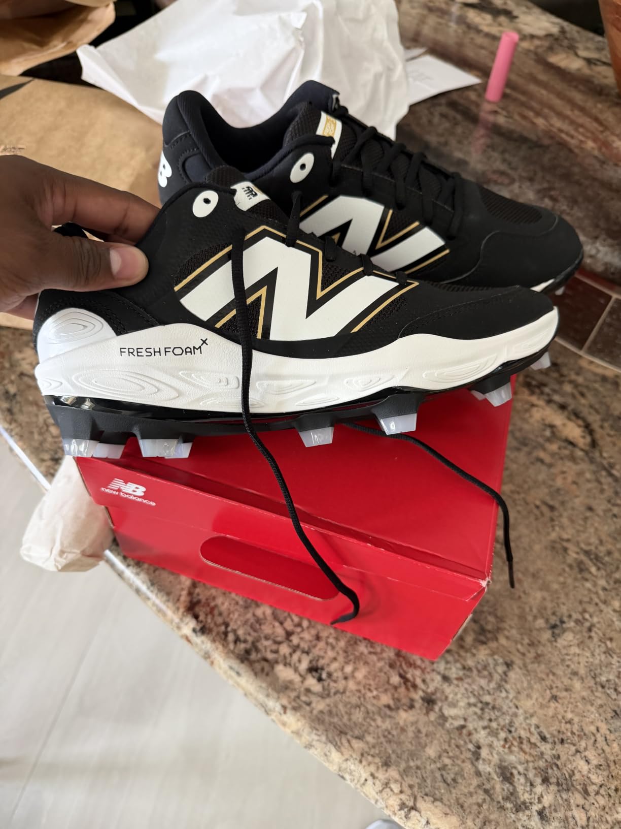 Men's Fresh Foam 3000 V7 Molded Baseball Shoe customer photo 1