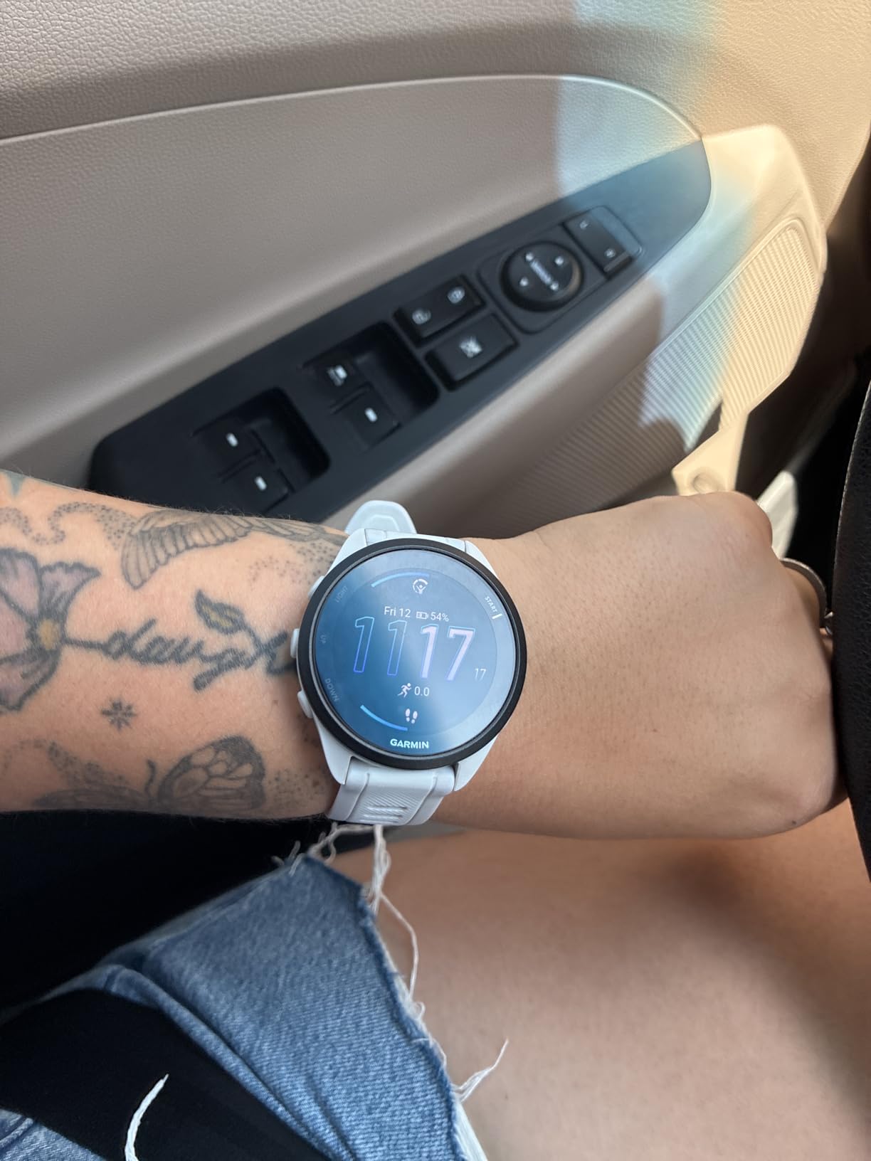 Garmin Forerunner 165 Music, Running Smartwatch, Colorful AMOLED Display, Training Metrics and Recovery Insights, Music on Your Wrist, Turquoise customer photo 1