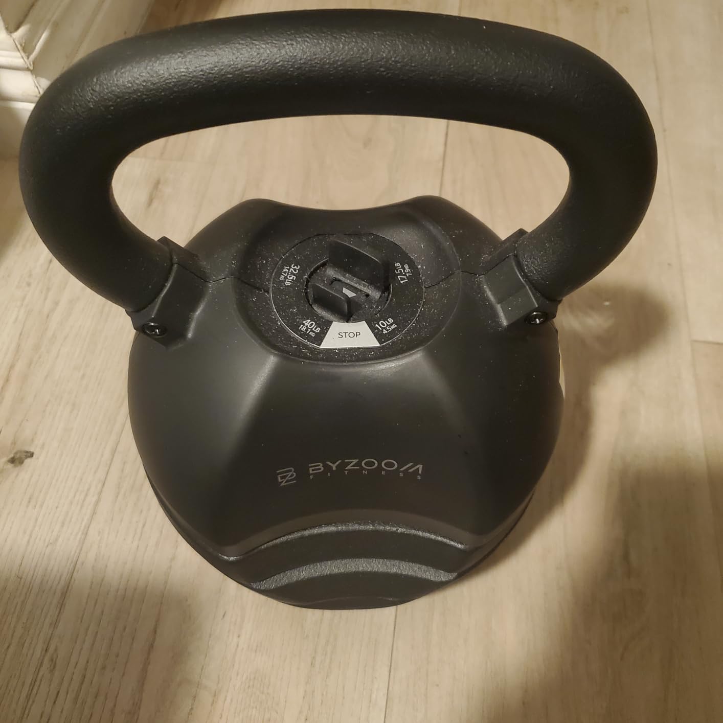 BYZOOM FITNESS Pure Series Adjustable Kettlebell 30/40/50LB - 5-IN-1 Weight Change, Patented Quick-Change Mechanism customer photo 2