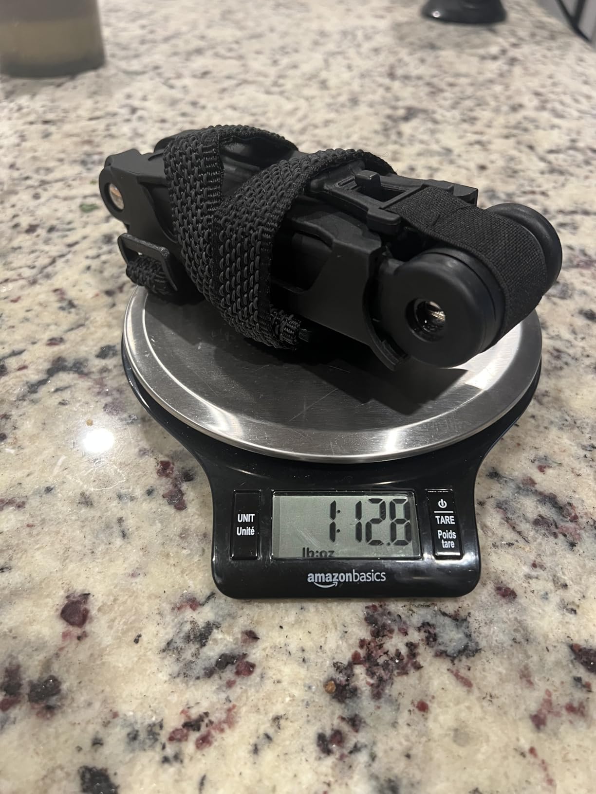 Master Lock Black Hardened Steel Link Folding Bike Lock with Key, Heavy Duty Anti-Theft Lock for Bicycles, Electric Scooters, 2-3/4ft (84cm) Length x 0.13 in (3.5 mm), 8335EC customer photo 1