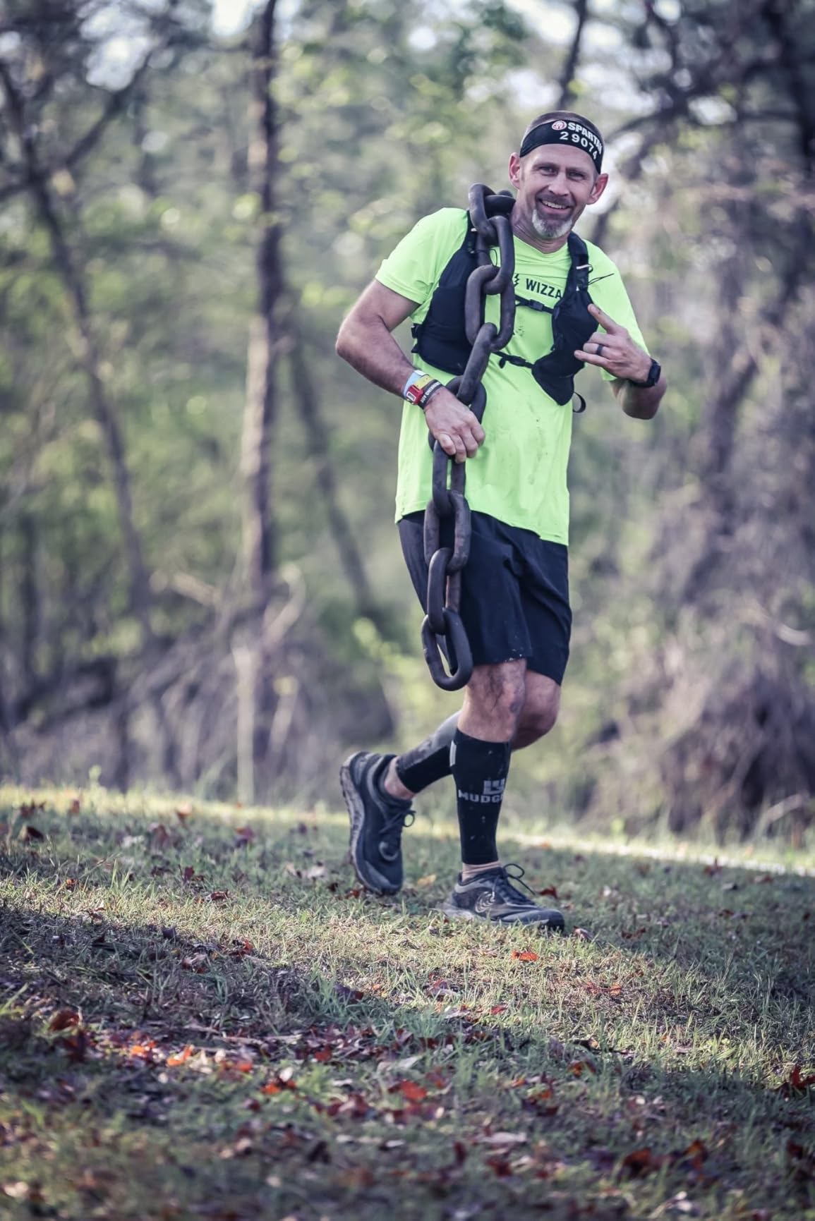 Haimont 5L Trail Running Hydration Vest with Soft Flasks | Bounce-Free Fit, Front Fuel Storage, Side Adjustment, Pole Carry, Whistle, Reflective Details customer photo 2