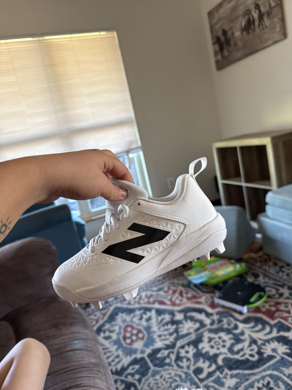 New Balance Kids' 4040 V8 Rubber-Molded Baseball Cleats customer photo 2