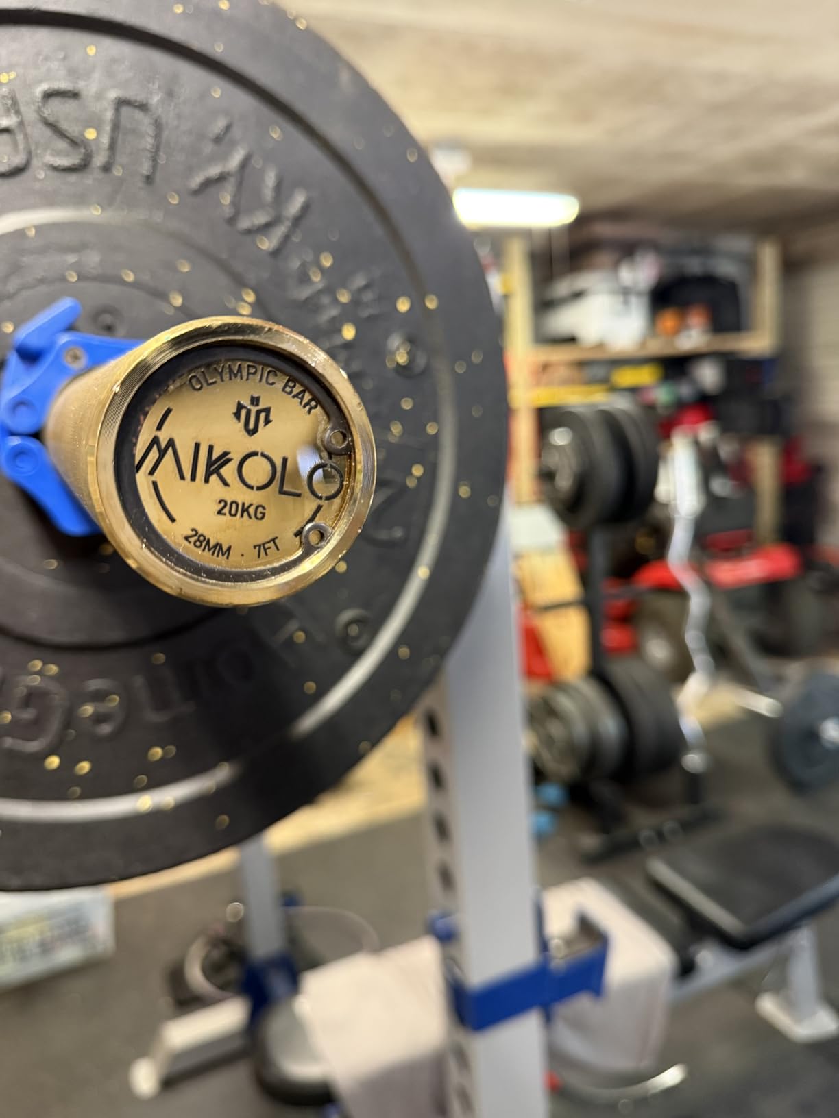 Mikolo 7ft Olympic Barbell, 45lb Olympic Bar for 1500lbs Capacity, Weight Bar customer photo 1