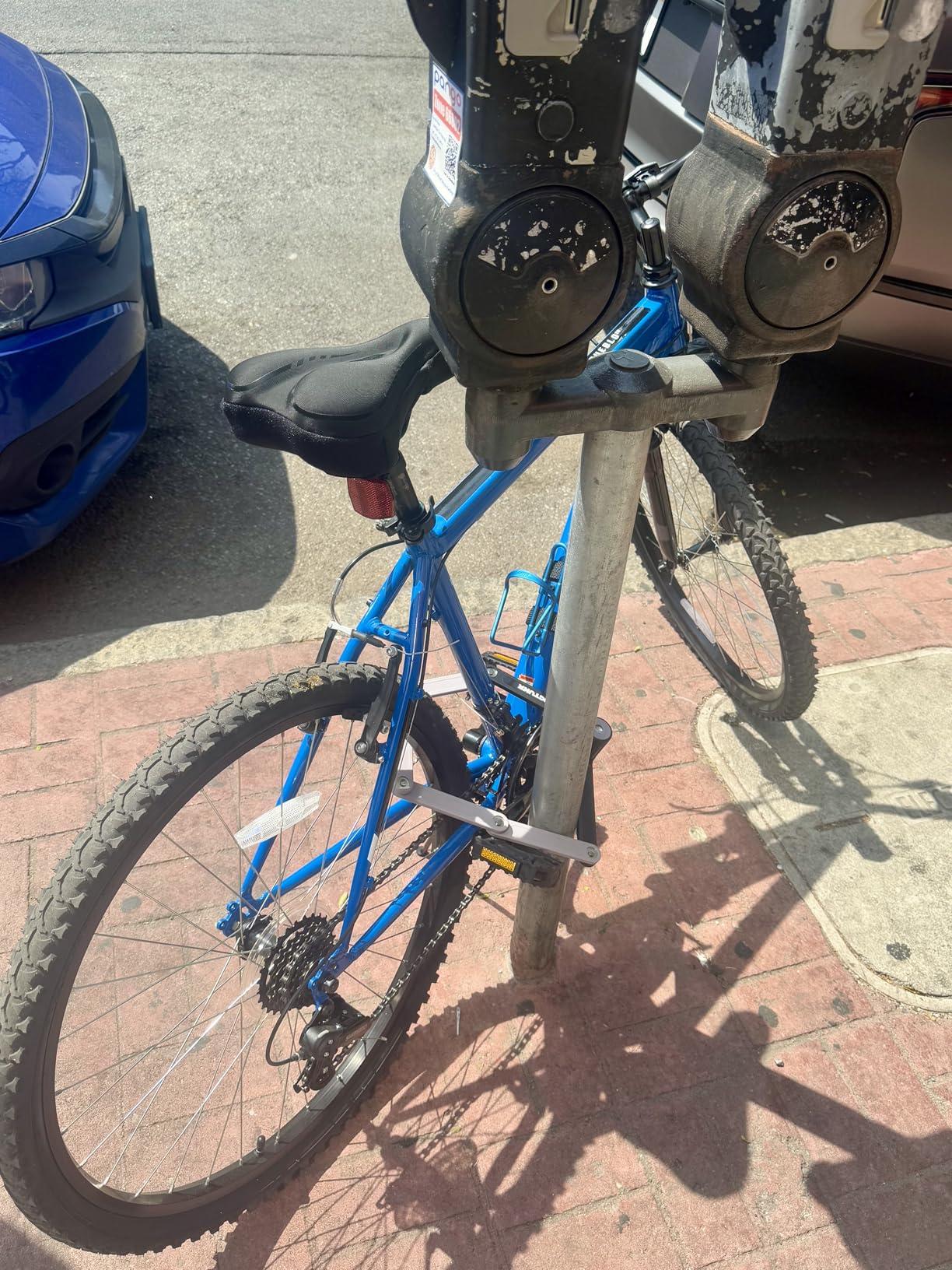 SIGTUNA Folding Bike Lock - Hardened Steel 8mm Fold-Up Heavy Duty Bike Lock with Easy Mounting, Secure Lock and Anti-Scratch Coating - Easily Keep Bike Secure and Paintwork Undamaged - Bicycle Lock customer photo 1