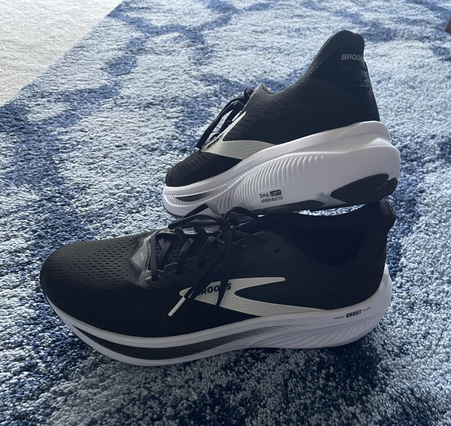 Men's Ghost 17 Neutral Running Shoe customer photo 1