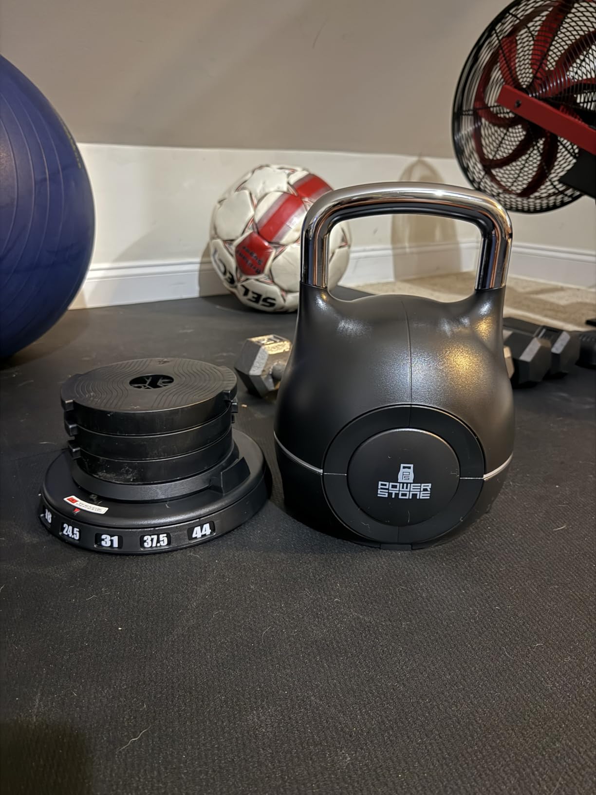 LifePro 7-in-1 Adjustable Kettlebell PowerStone, Die-Cast Aluminum & Steel, Space-Saving Set with Handle-Twist Adjustment customer photo 1