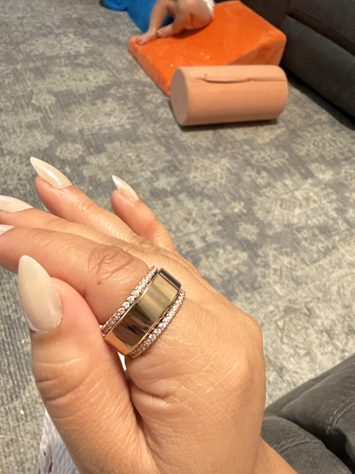 COLMI R02 Smart Ring, Smart Ring for Women and Men, No Subscription Fee, with a Charging Case, Supports Heart Rate, Blood Oxygen, Sleep Health Monitoring (Silver, 7#) customer photo 1