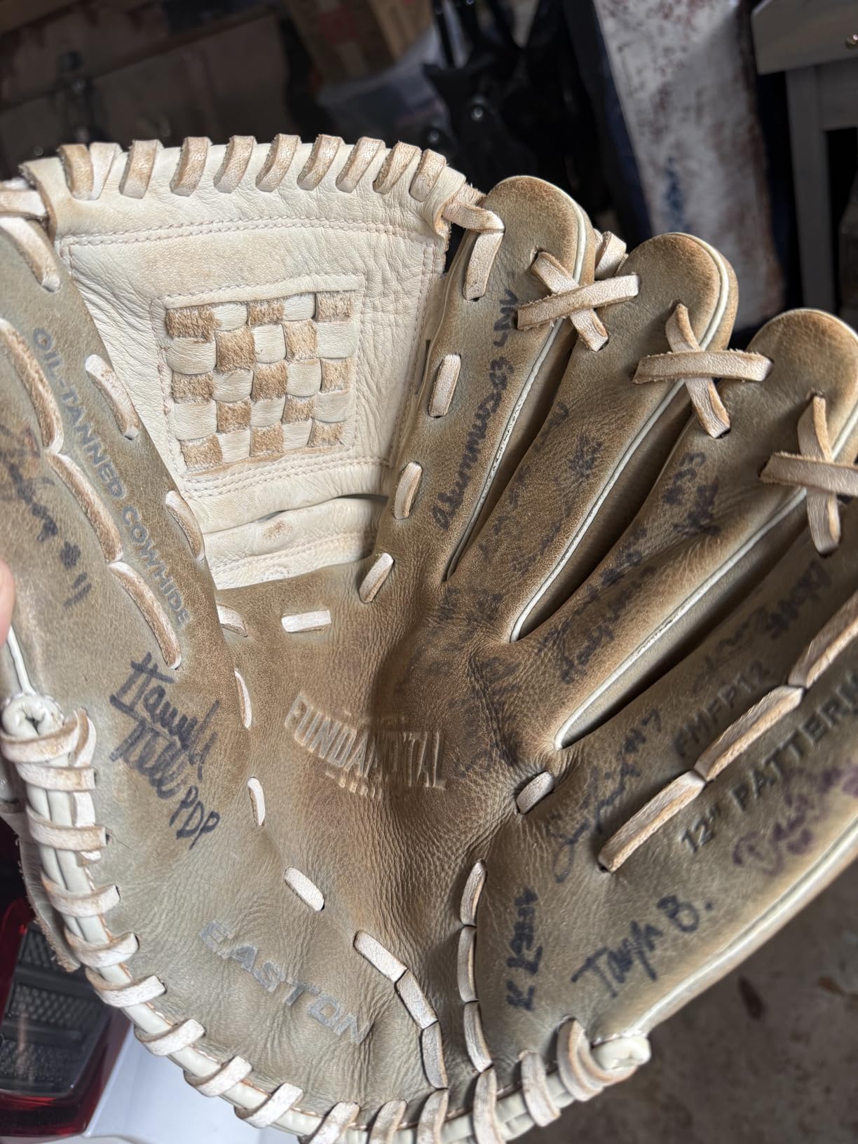 Easton Fundamental Fastpitch Softball Glove - Size 12