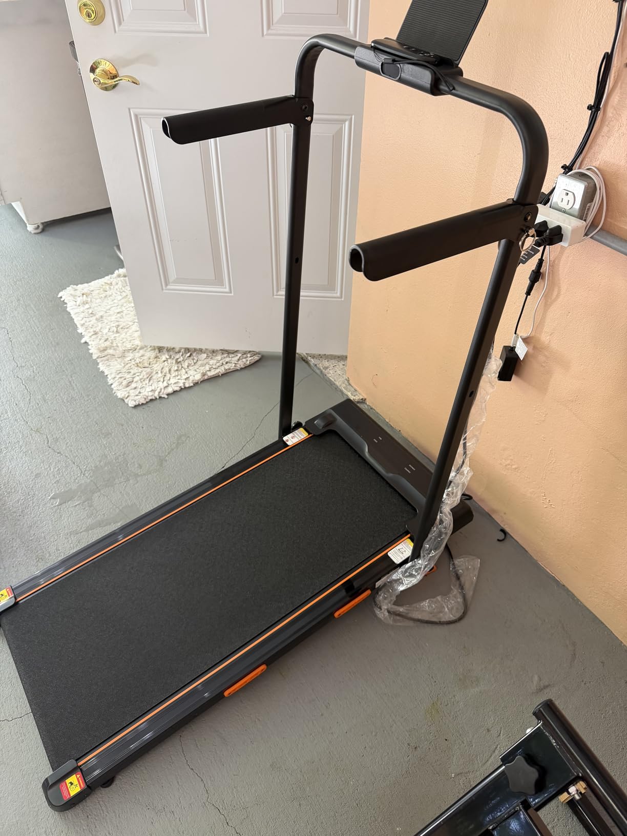 16% Incline Walking Pad Treadmills for Home Small, 4-in-1 Under Desk Treadmill with Handles, Foldable Treadmill with 2.5 HP Quiet Brushless, 330 LBS Capacity customer photo 1