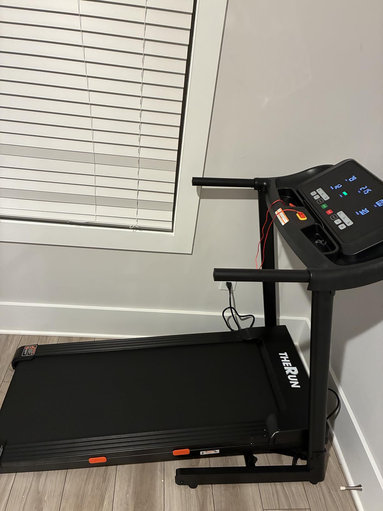 THERUN Incline Treadmill, 0-12% Auto Incline Treadmill for Running and Walking, 400 lbs Weight Capacity, Wide Belt, 3.0HP, 18