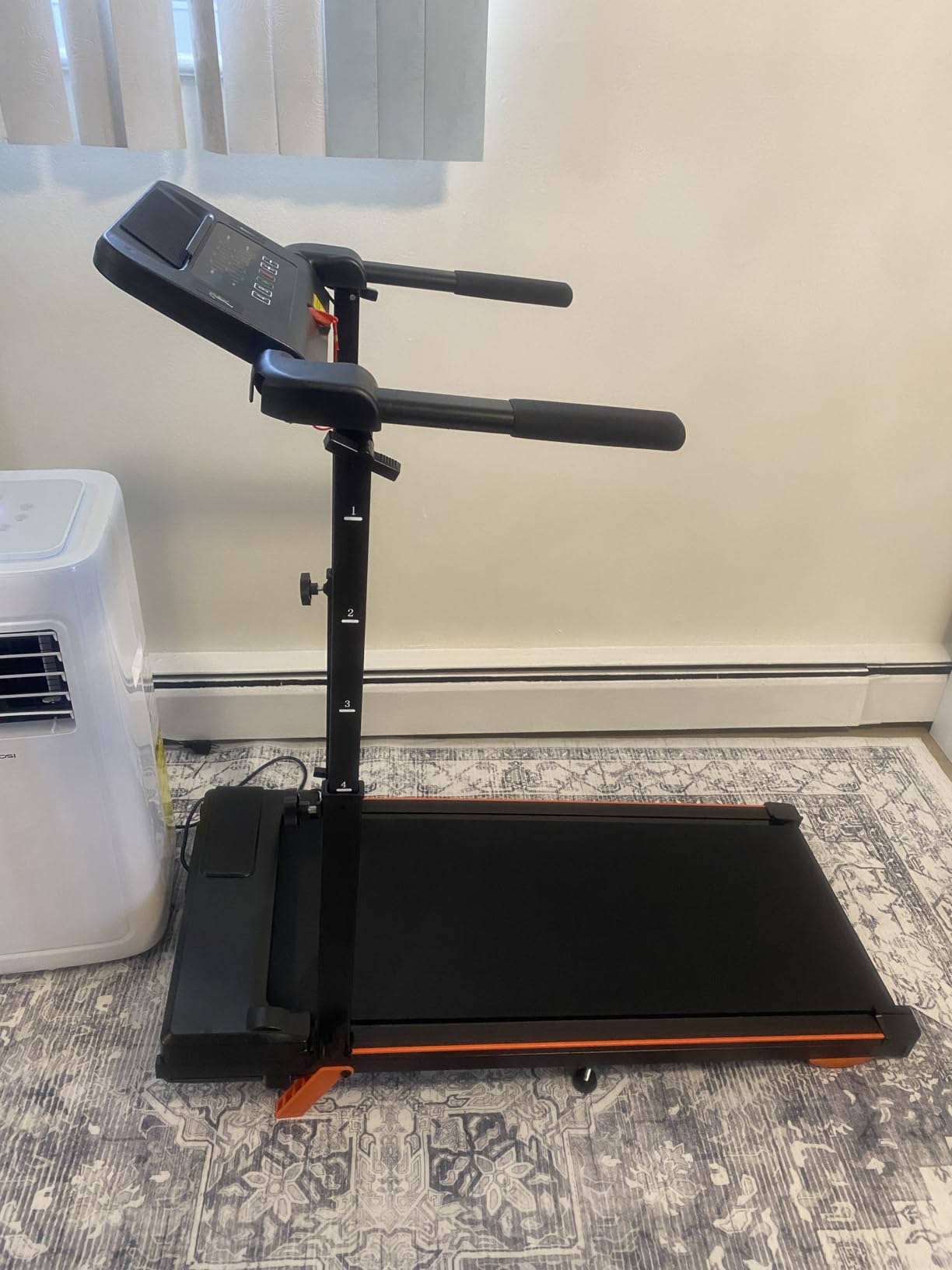 3.5 HP Auto Incline Treadmills for Home - Adjustable Height Handle Bars, 8.7 MPH, Wide Belt, 300+ lb Capacity customer photo 1