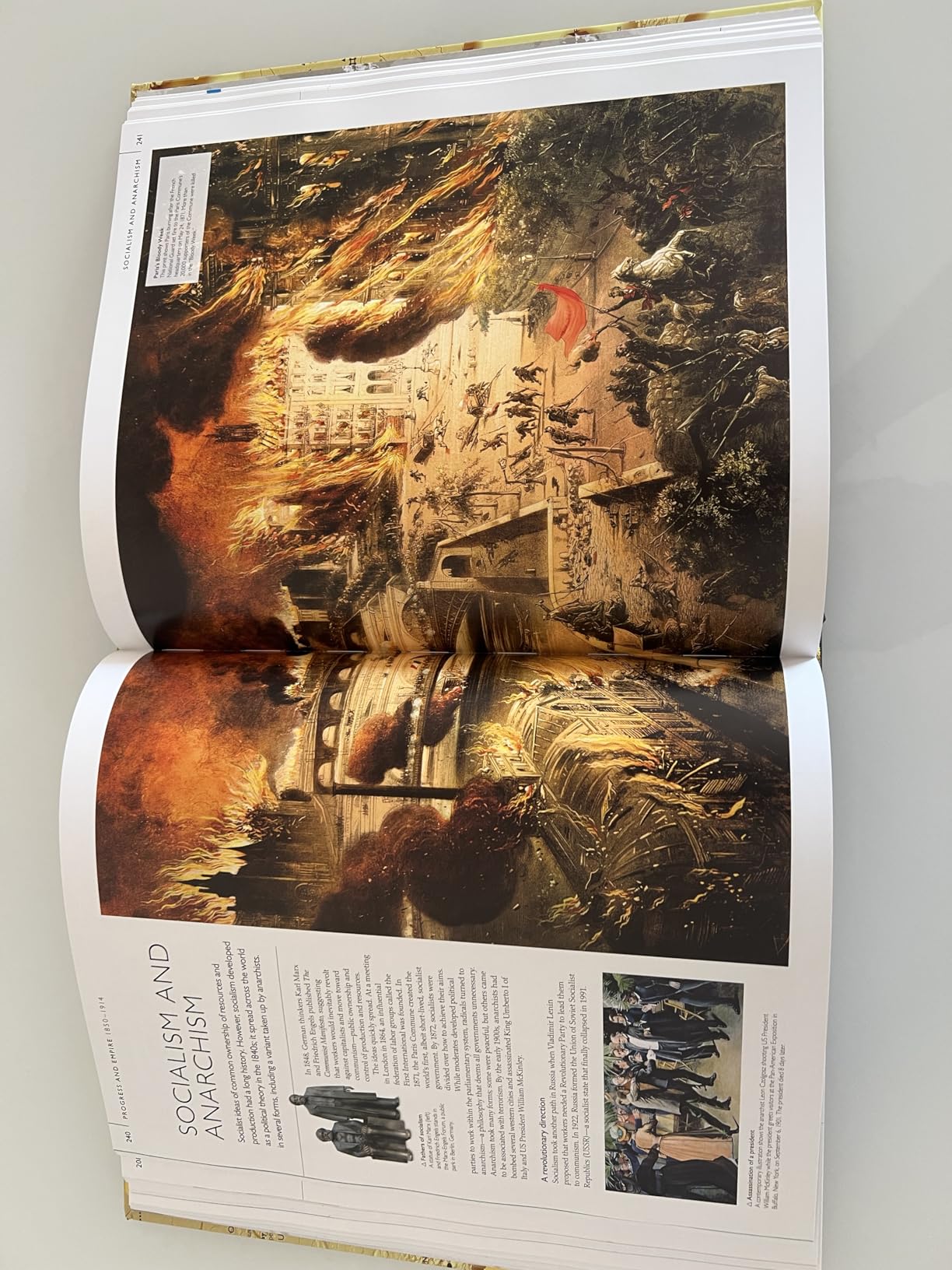 History of the World Map by Map (DK History Map by Map) customer photo 1