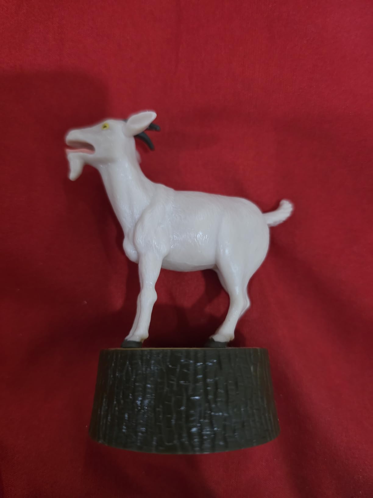 The Screaming Goat (Book & Figure) customer photo 1